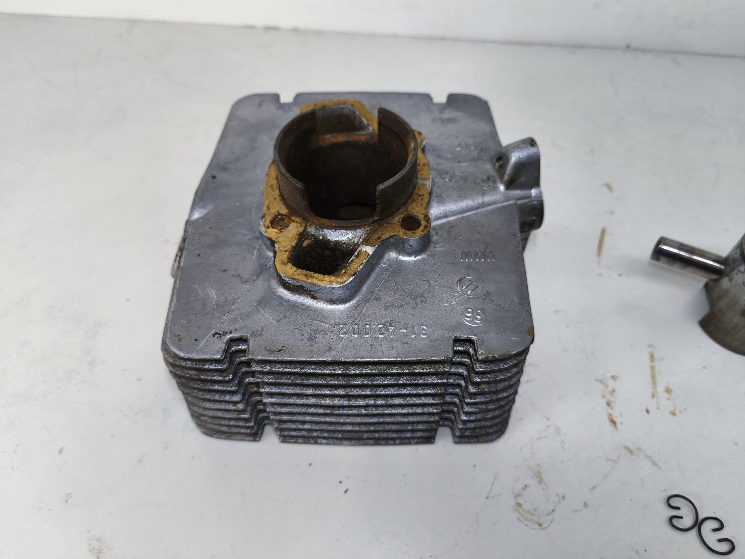 Cylinder silnika MZ ETZ 150 wymiar około 55.98 mm - nominalny. - obrazek 3