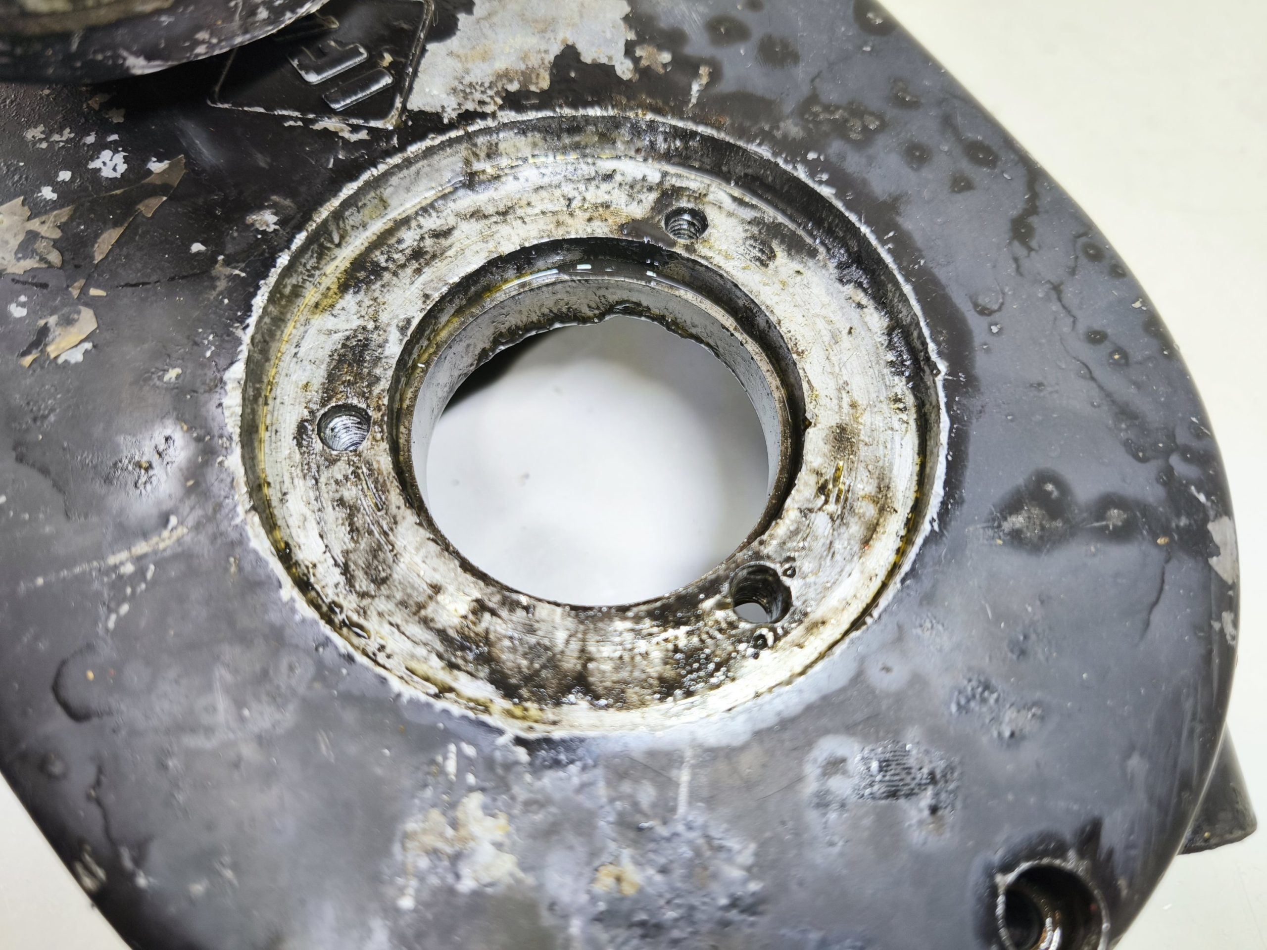 Pokrywa sprzęgła silnika MZ ETZ 251 301 250 osłona obudowa - obrazek 7