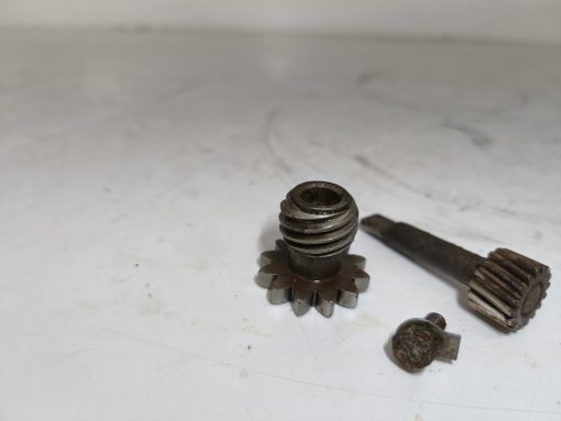 Zestaw napędu obrotomierza MZ TS 125 150 wałek tryb ślimak obrotomierz silnika MZ - obrazek 3