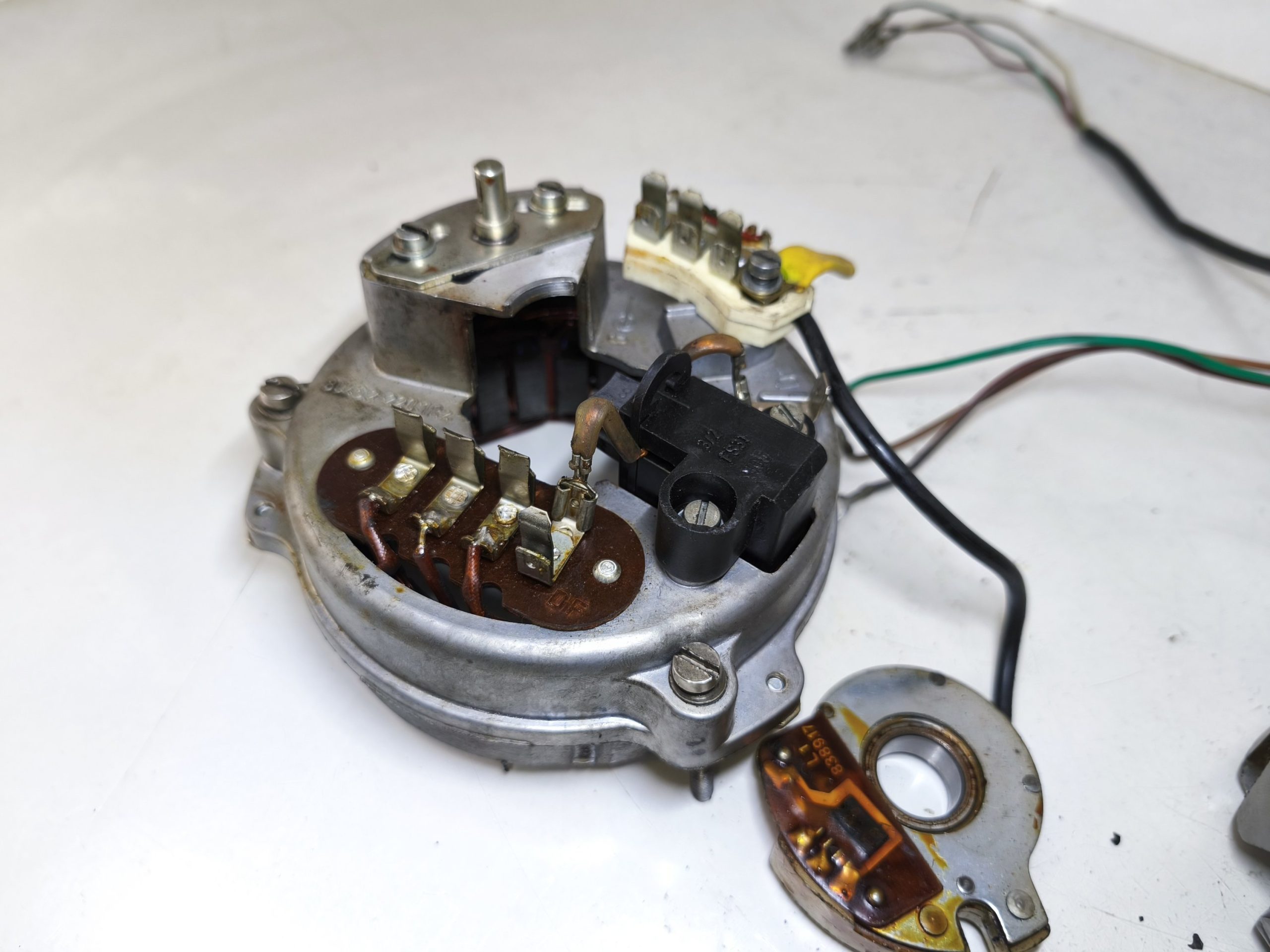 Zapłon elektroniczny typu A MZ ETZ 250 251 125 150 wirnik stojan czujnik Halla moduł zapłonowy - obrazek 3