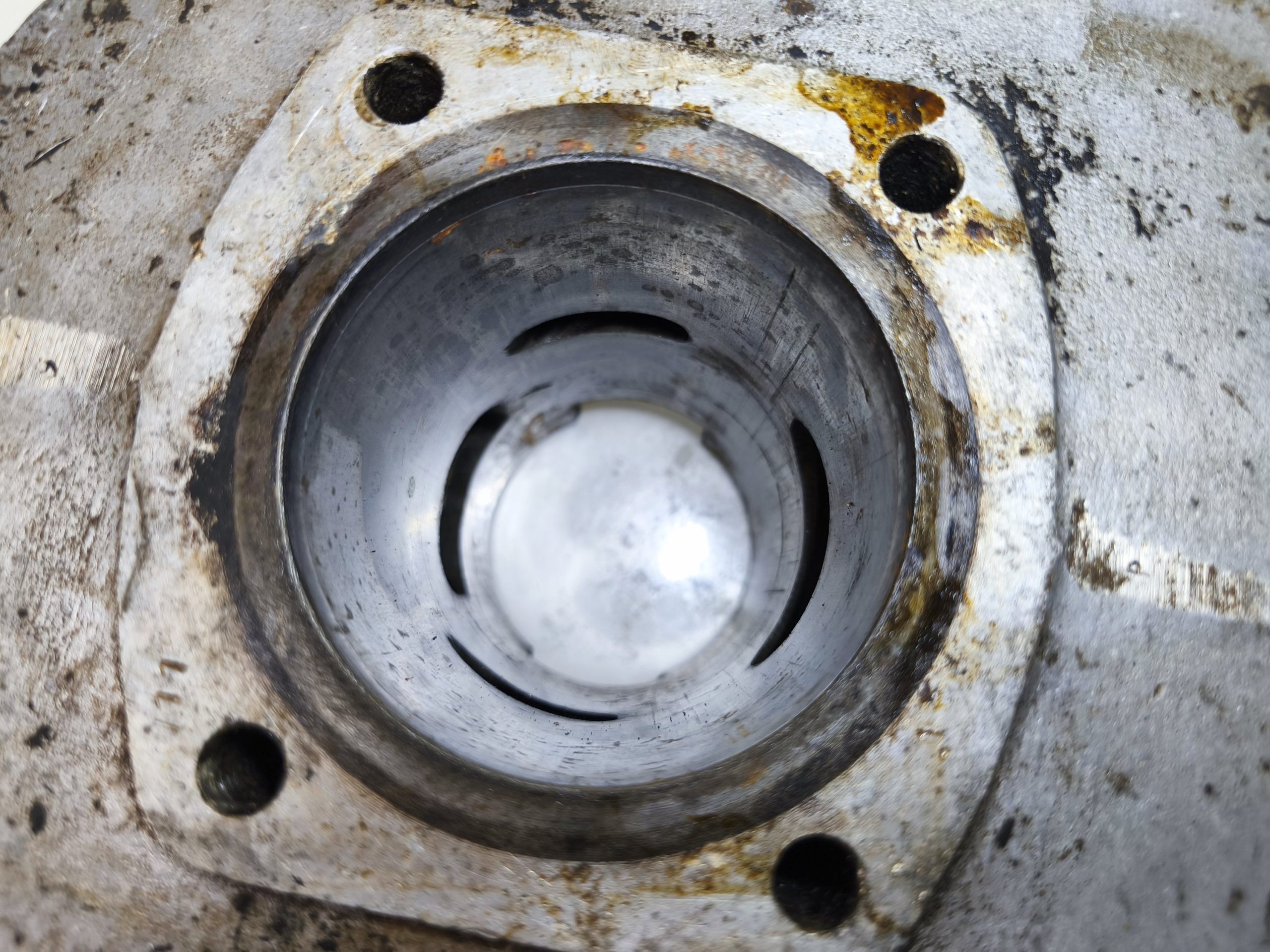 Cylinder MZ ES 250 Jaskółka Zerówka z tłokiem K20 wymiar 70.72 mm - obrazek 5