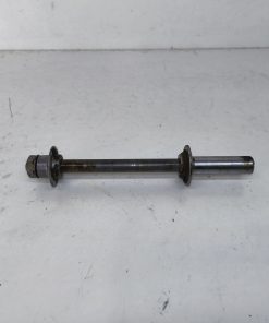 Alternative view of Ośka koła przedniego pod hamulec tarczowy MZ ETZ 250 251 150 125 z osprzętem śruba ESKA