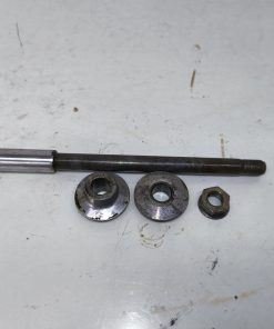 Ośka koła przedniego pod hamulec tarczowy MZ ETZ 250 251 150 125 z osprzętem śruba ESKA