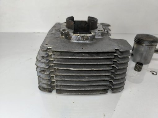 Cylinder MZ ETZ 250 z tłokiem wymiar 69.96 - obrazek 2