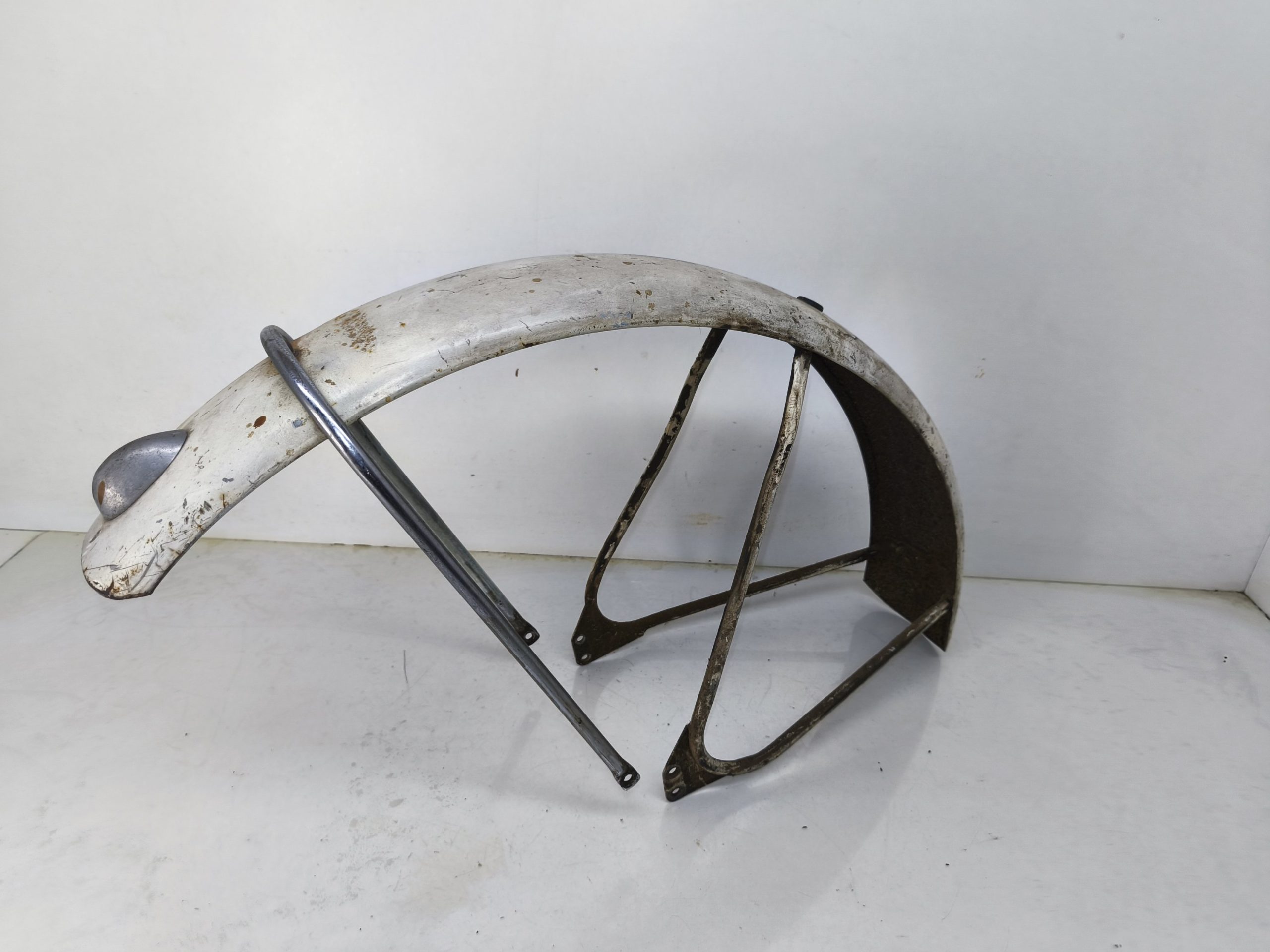 Błotnik przedni przód MZ TS 250/1 150 125 pod koło 18 cali - obrazek 4