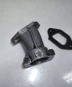 Króciec ssący gaźnika silnika MZ TS 250/1 250 śruby ESKA