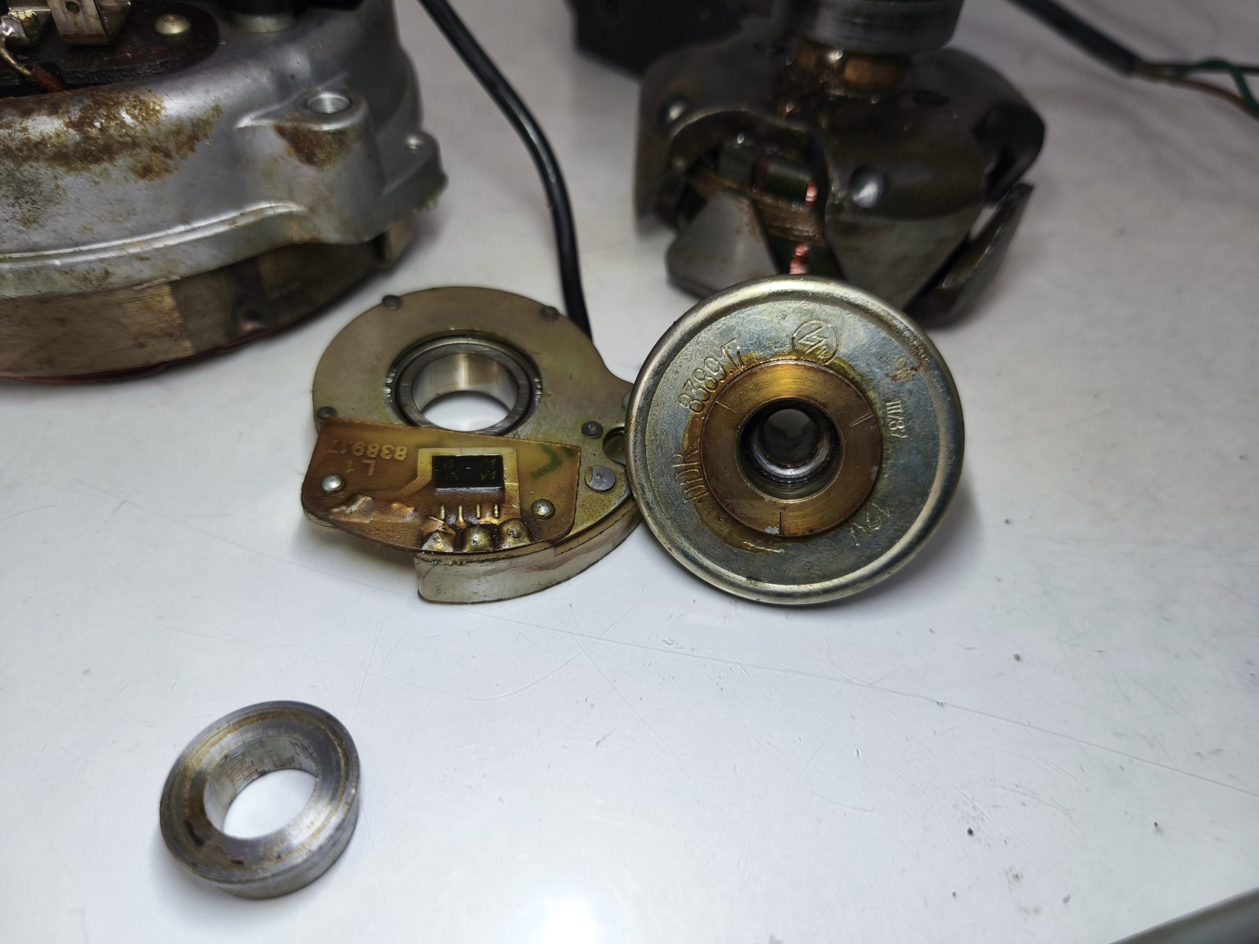 Zapłon elektroniczny typu A MZ ETZ 250 251 125 150 wirnik stojan czujnik Halla moduł zapłonowy - obrazek 5
