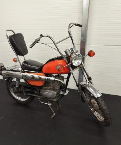 Alternative view of WSK 175 Dudek z dokumentami