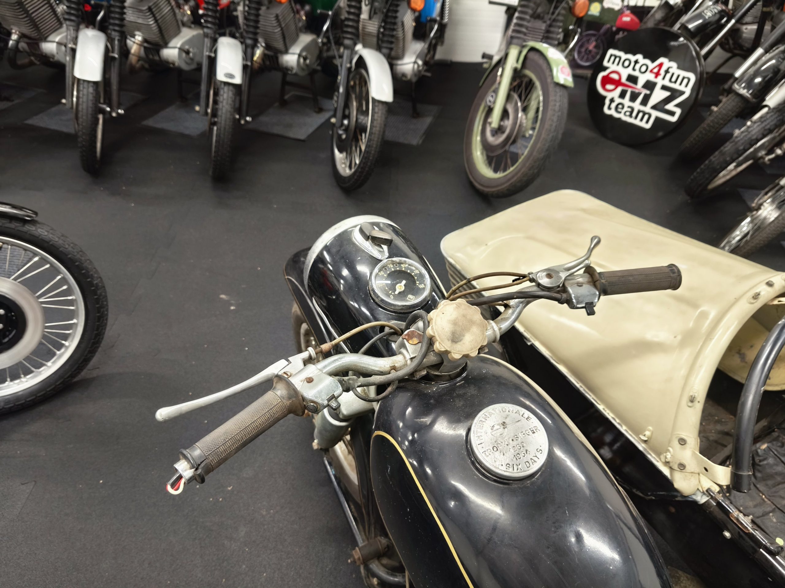 MZ ES 250/1 Jaskółka z wózkiem bocznym - obrazek 16