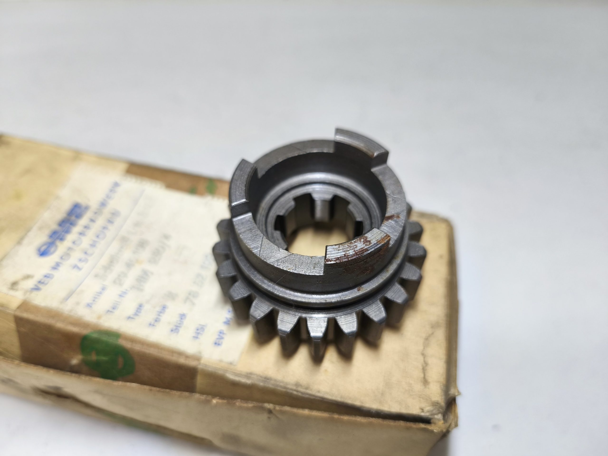 Oryginał DDR nowy - tryb zmienny 1/3 bieg skrzyni biegów MZ ETZ 250 251 TS 250/1 - koło zębate skrzynia pięciobiegowa - obrazek 3