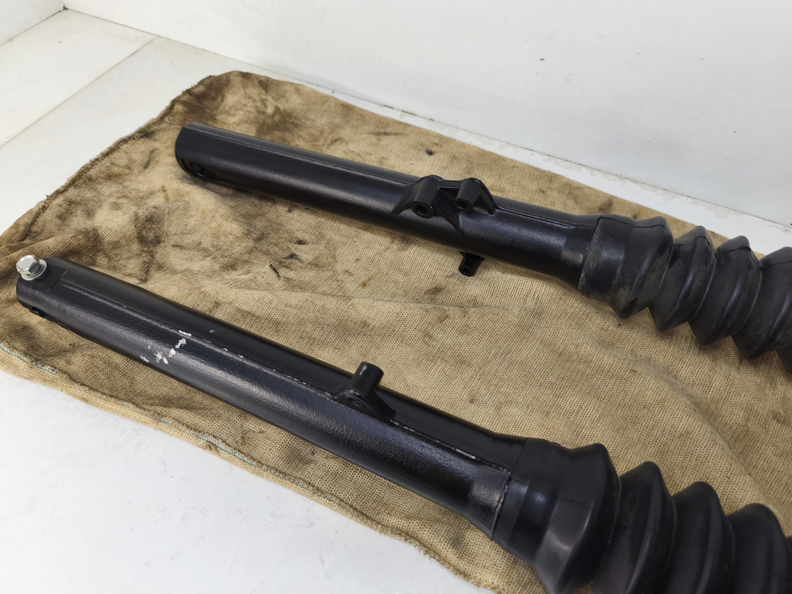 Oryginał DDR nowe - zawieszenie przednie MZ TS 250/1 lagi 35mm (lagi, golenie, chorągiewki, sztyca, półka górna) - obrazek 6