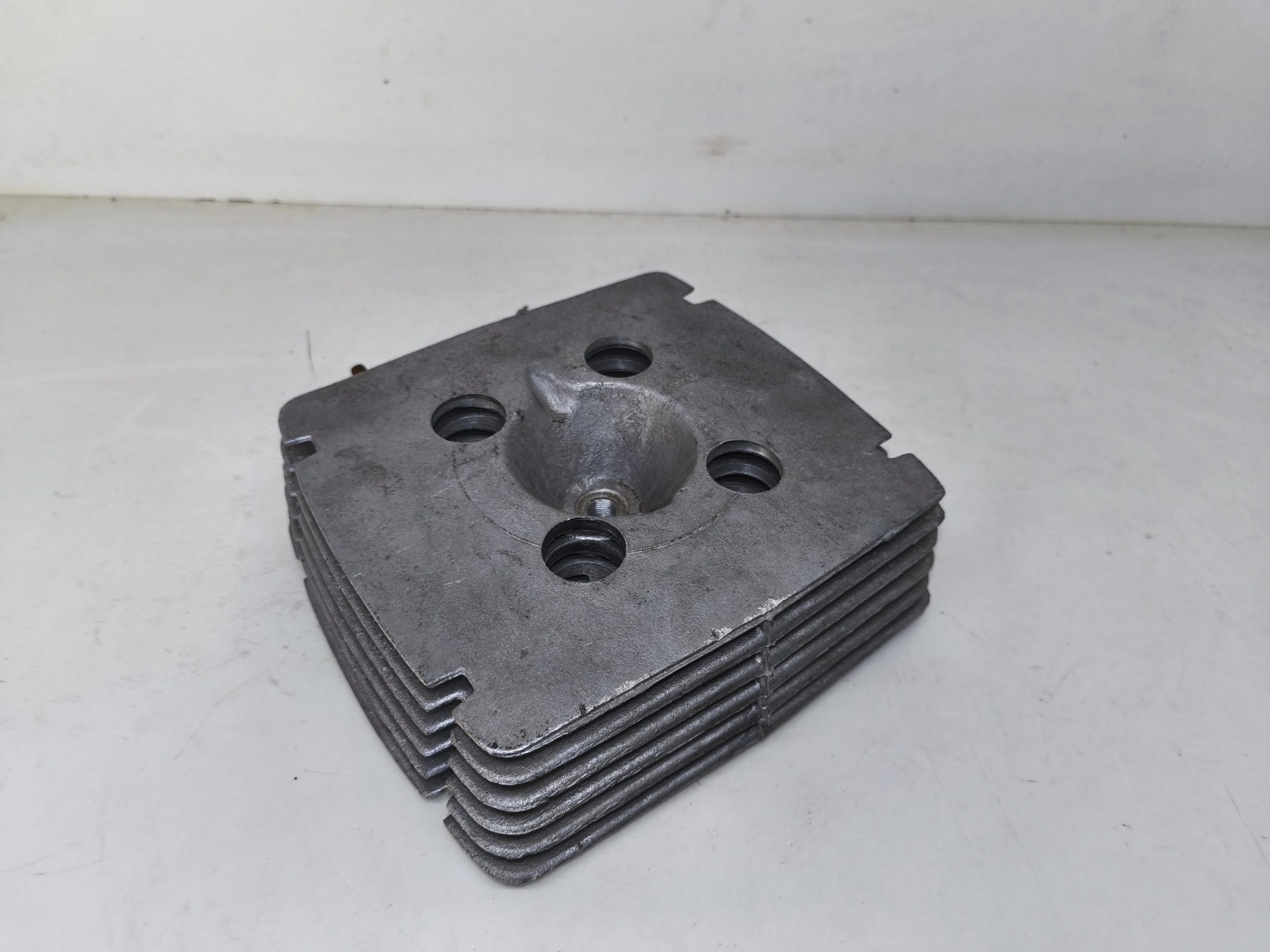 Oryginał DDR now - głowica silnika MZ ETZ 250 251 - obrazek 2