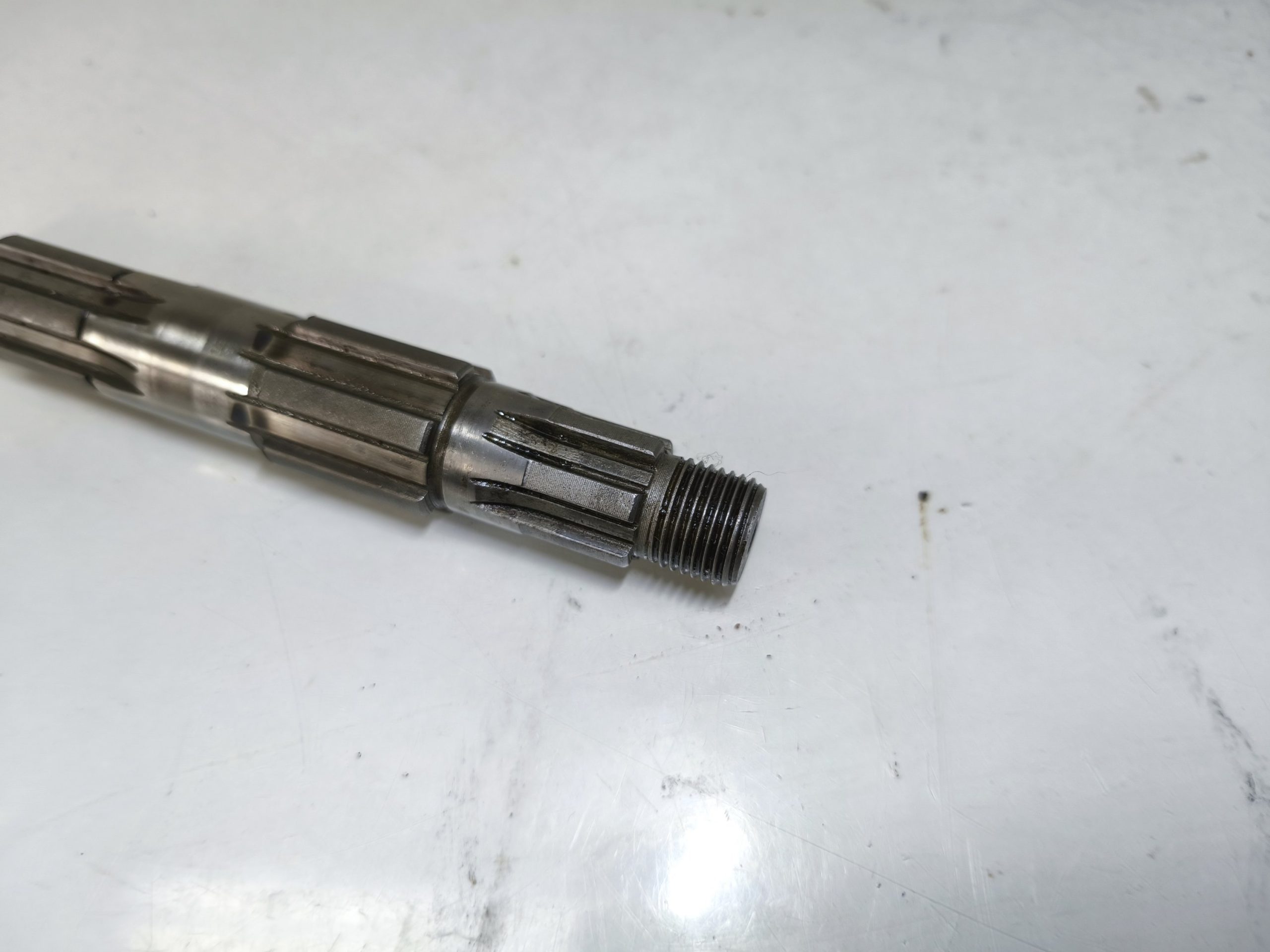 Wałek zdawczy skrzyni biegów MZ ETZ 250 251 301 TS 250/1 - obrazek 2