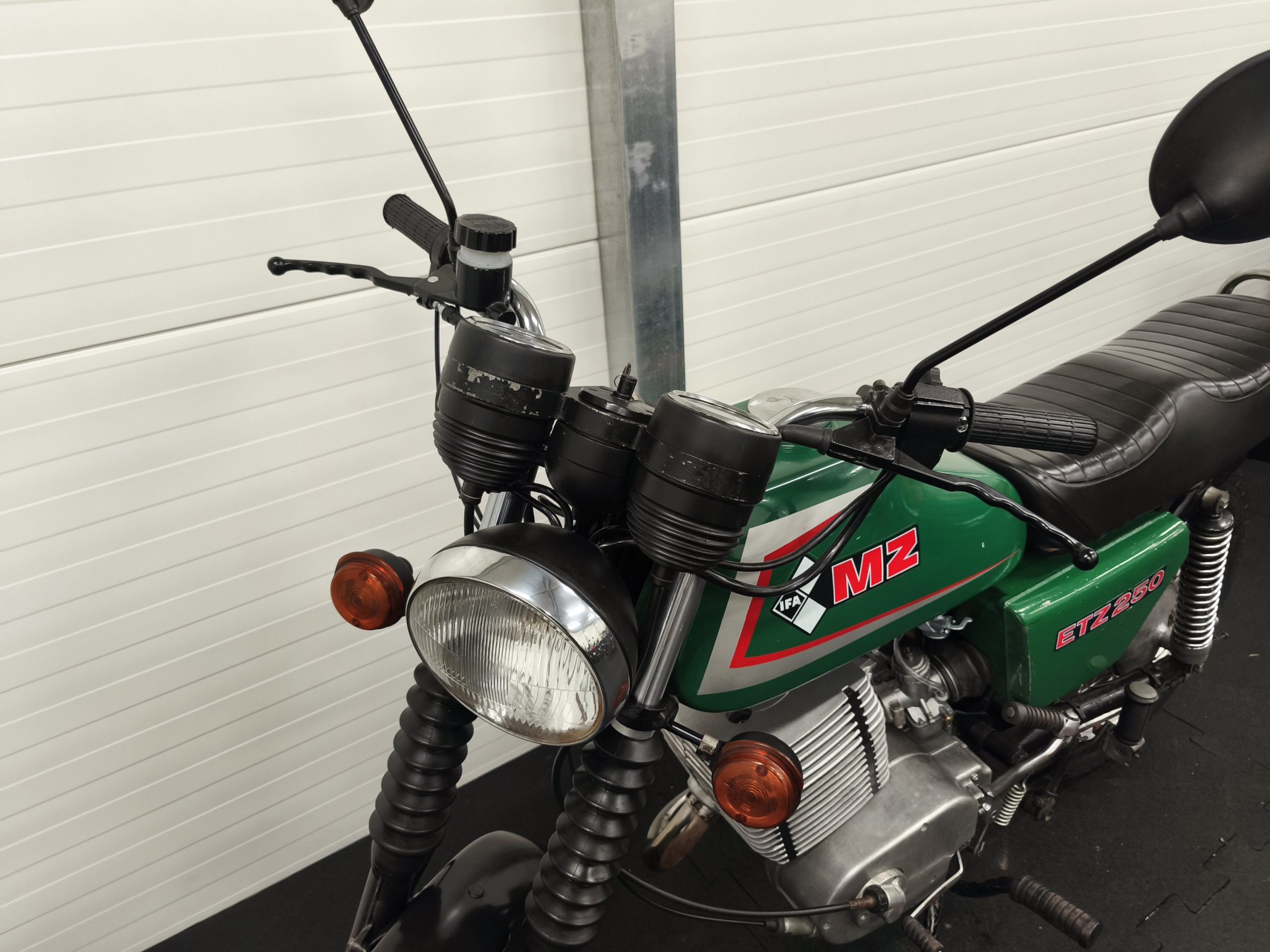 MZ ETZ 250 z dokumentami - obrazek 28