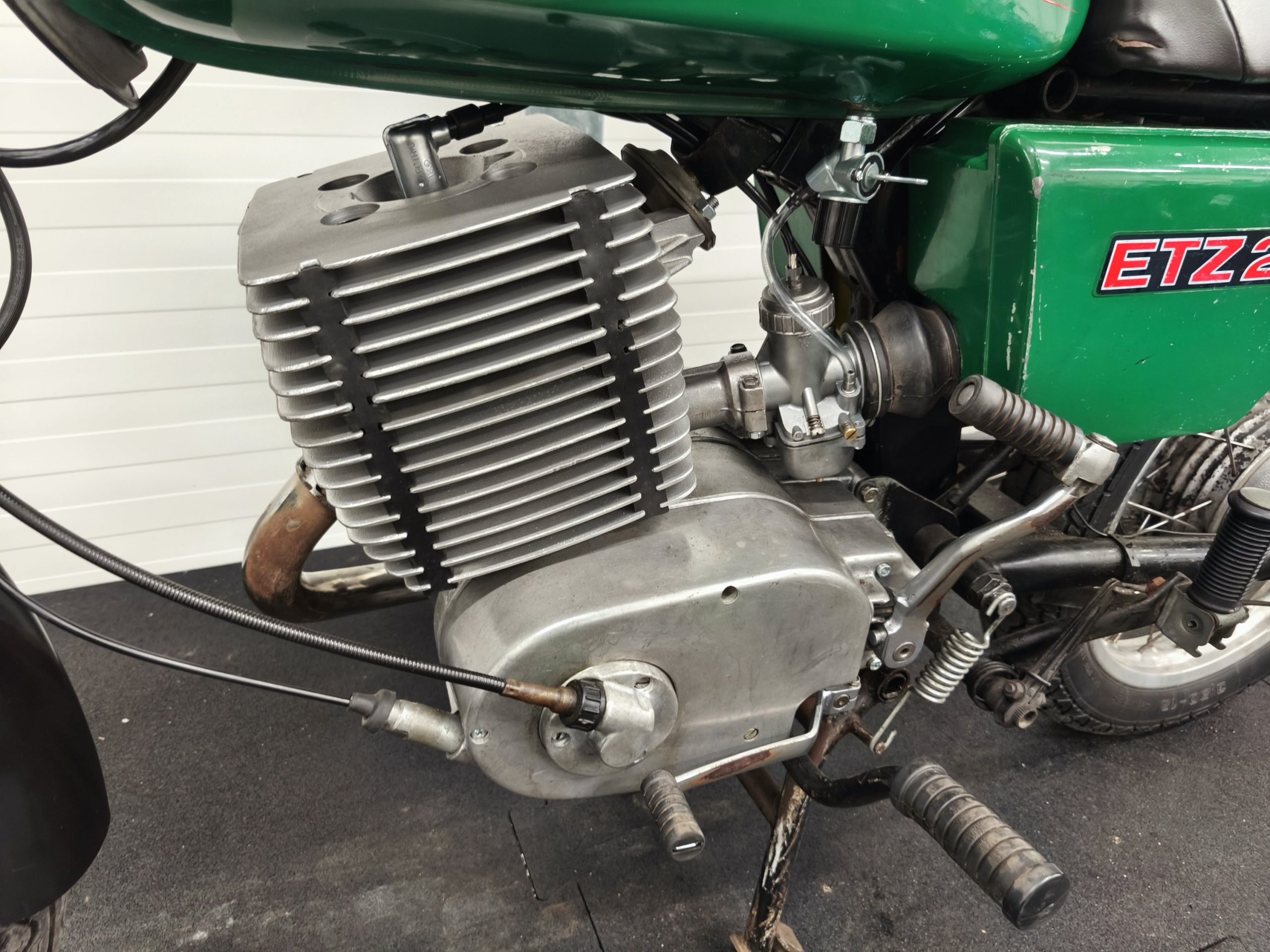 MZ ETZ 250 z dokumentami - obrazek 30