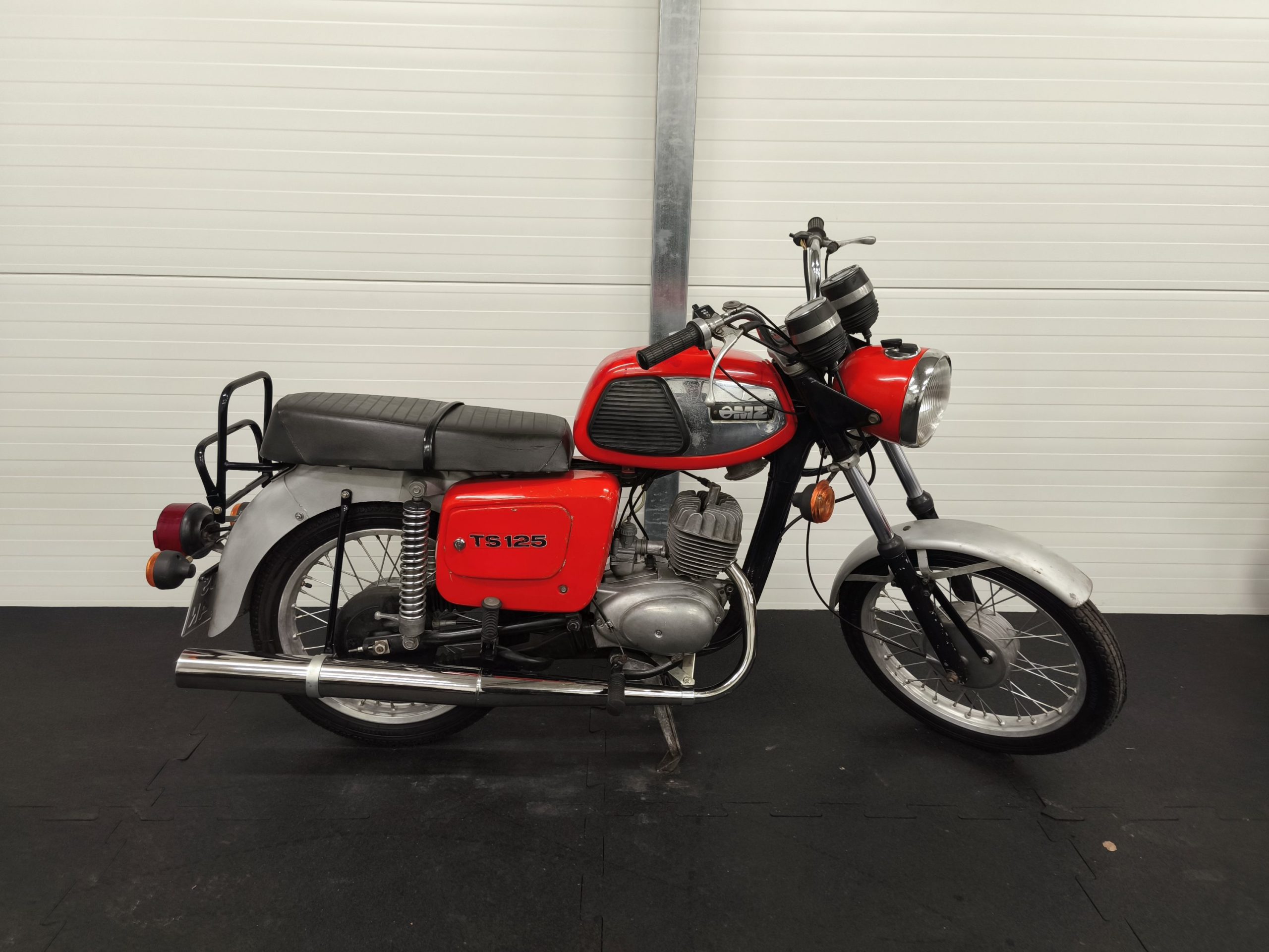 MZ TS 125 de Luxe z dokumentami
