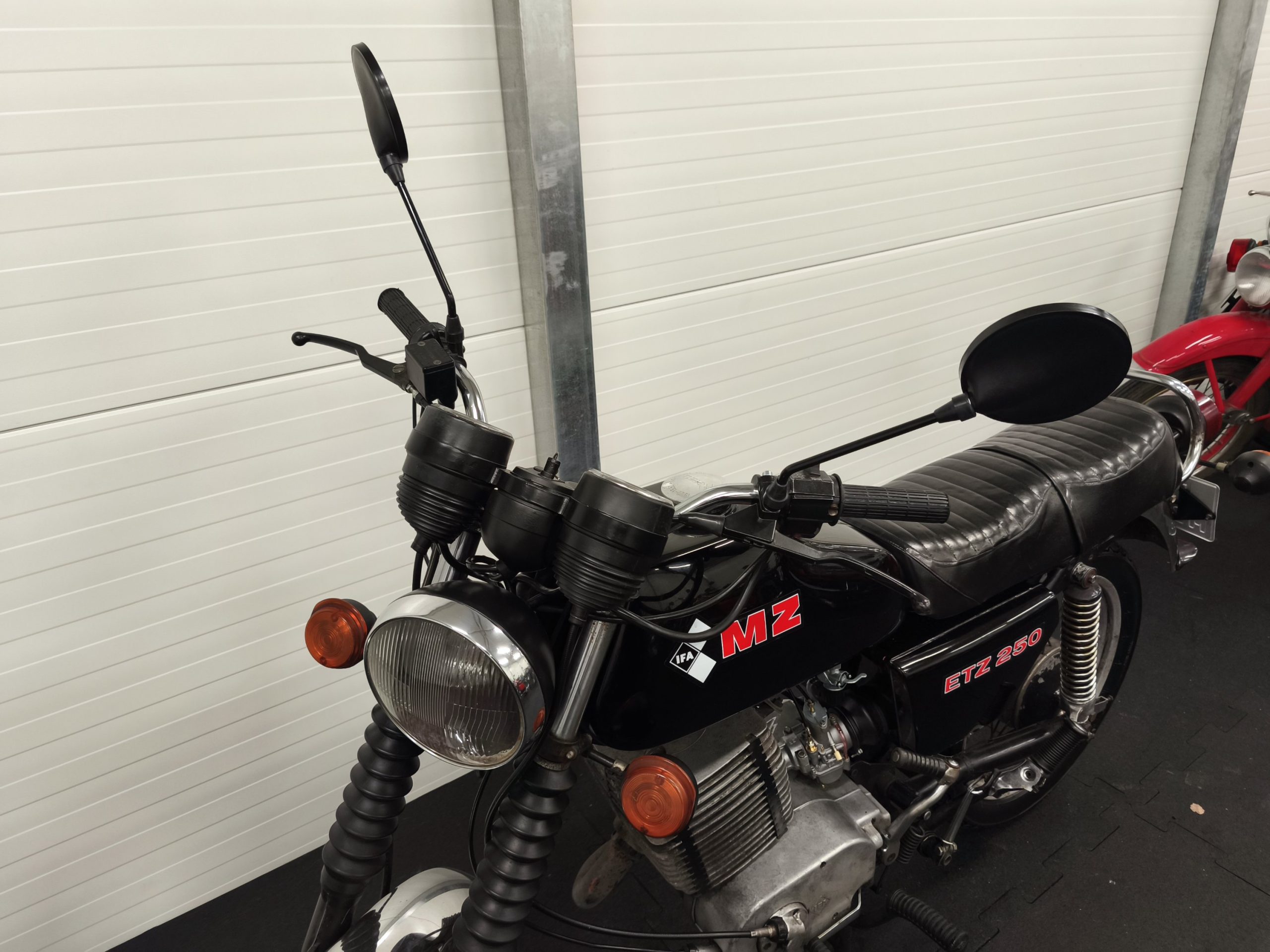 MZ ETZ 250 z dokumentami - obrazek 27