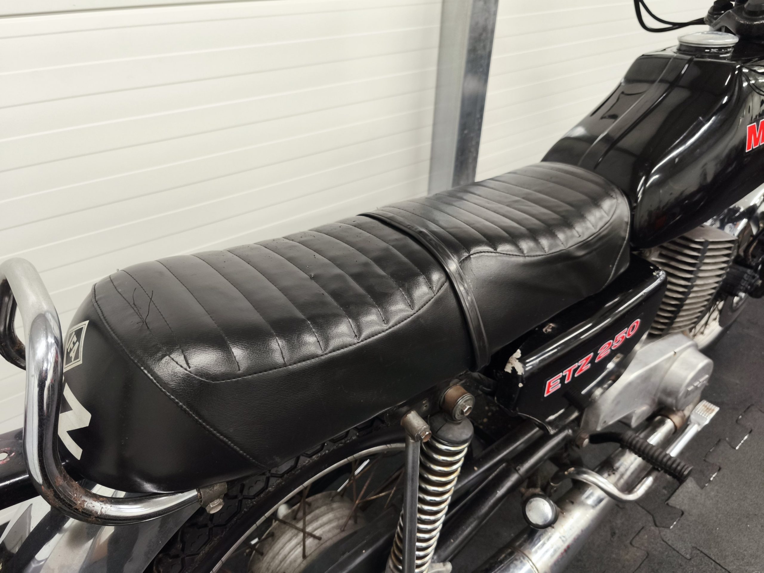 MZ ETZ 250 z dokumentami - obrazek 19