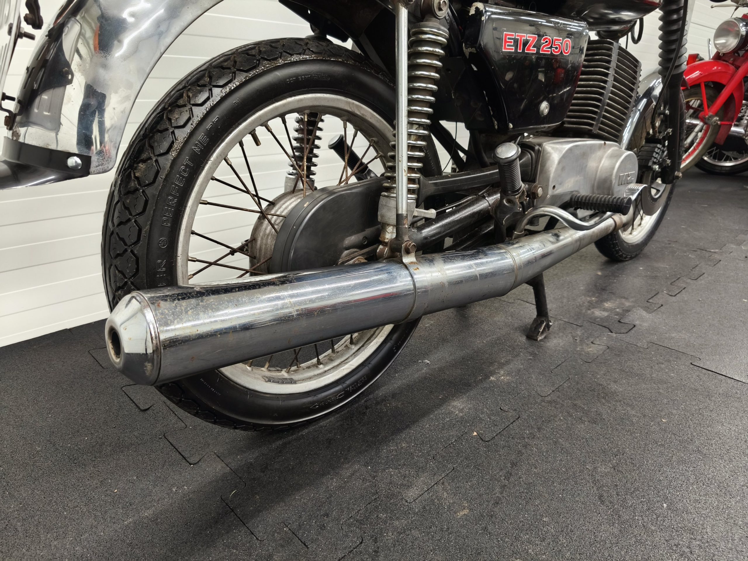 MZ ETZ 250 z dokumentami - obrazek 21