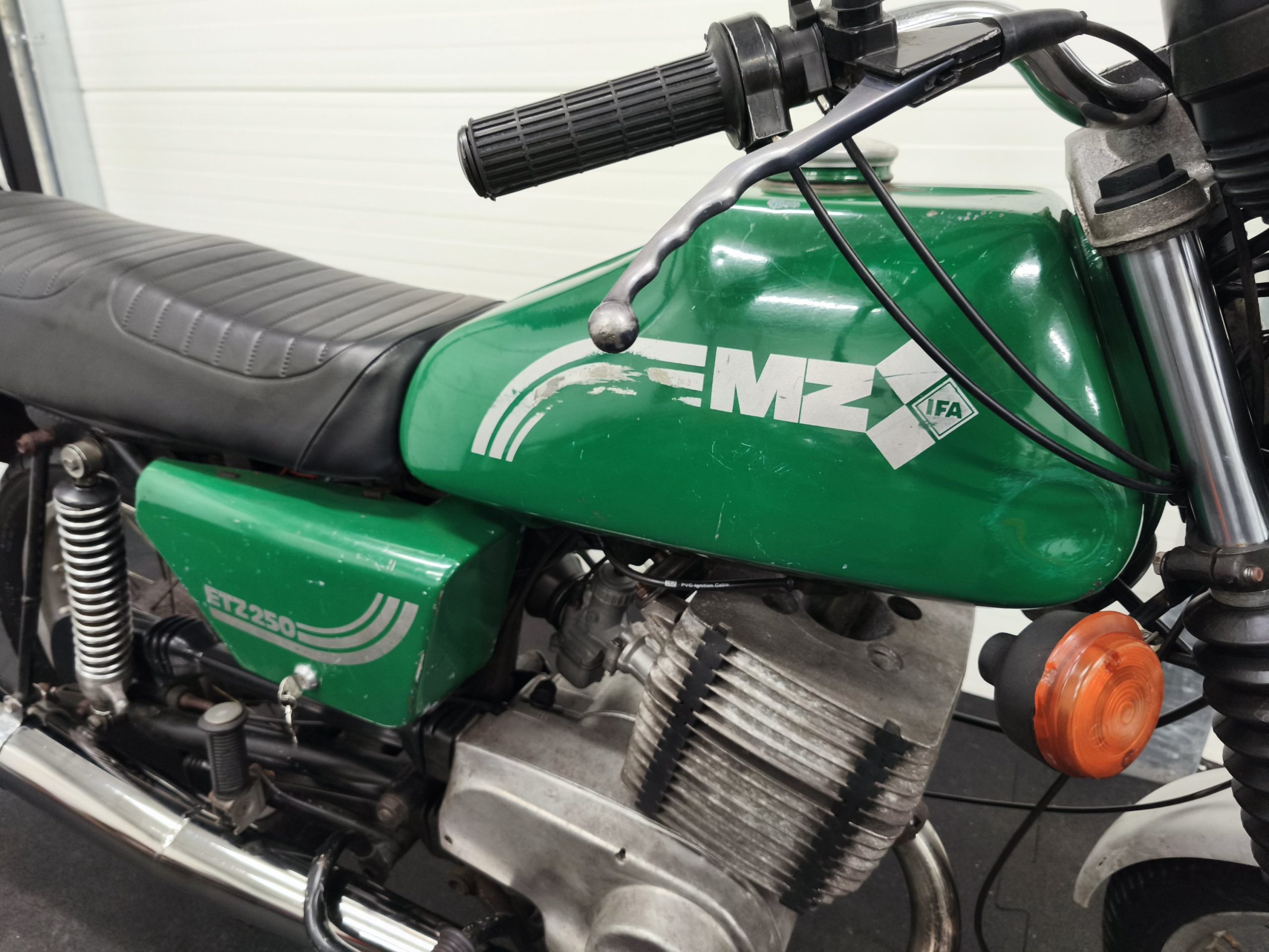 MZ ETZ 250 z dokumentami - zabytek. - obrazek 13