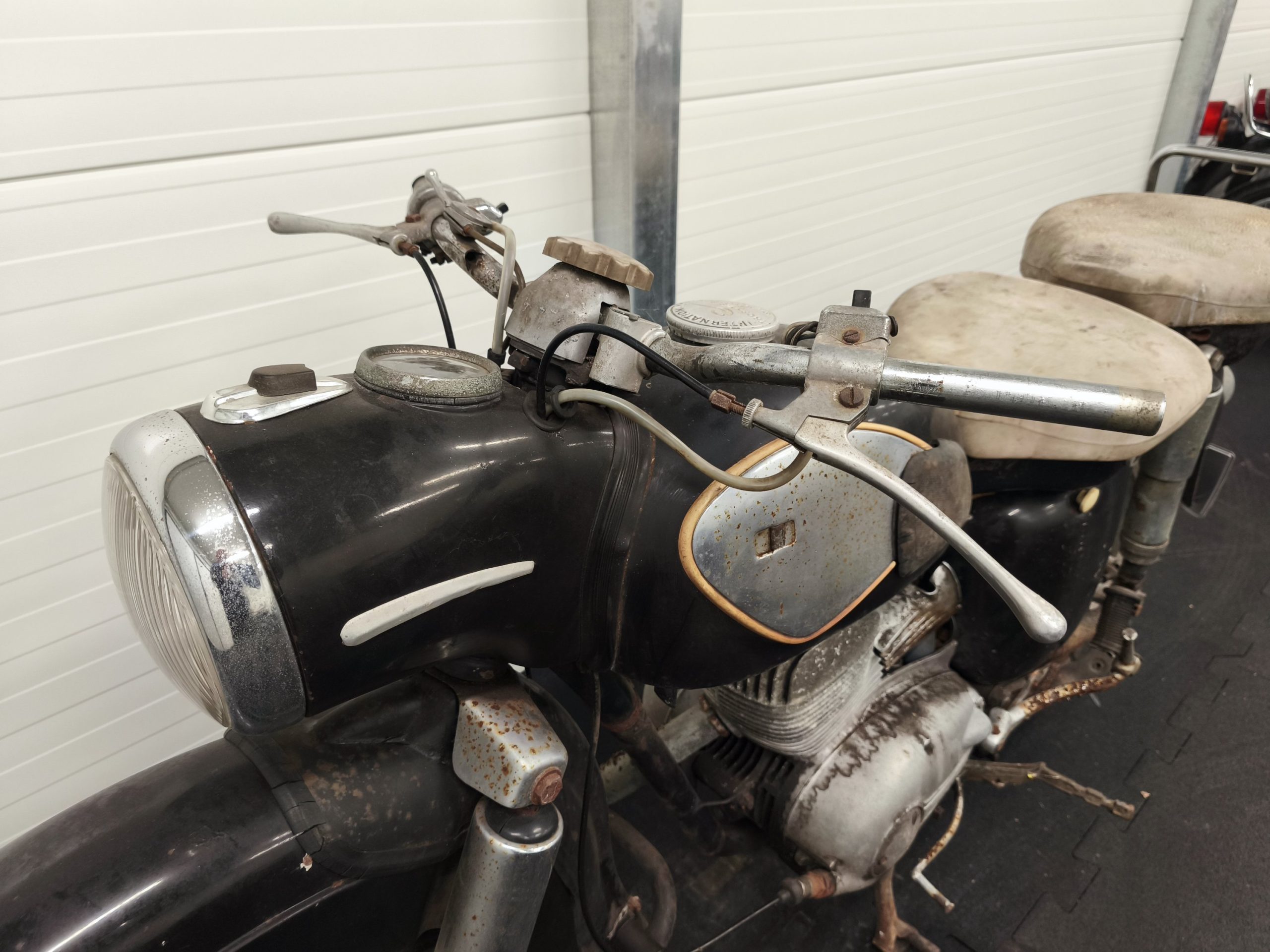MZ ES 250/1 Jaskółka z dokumentami - obrazek 21