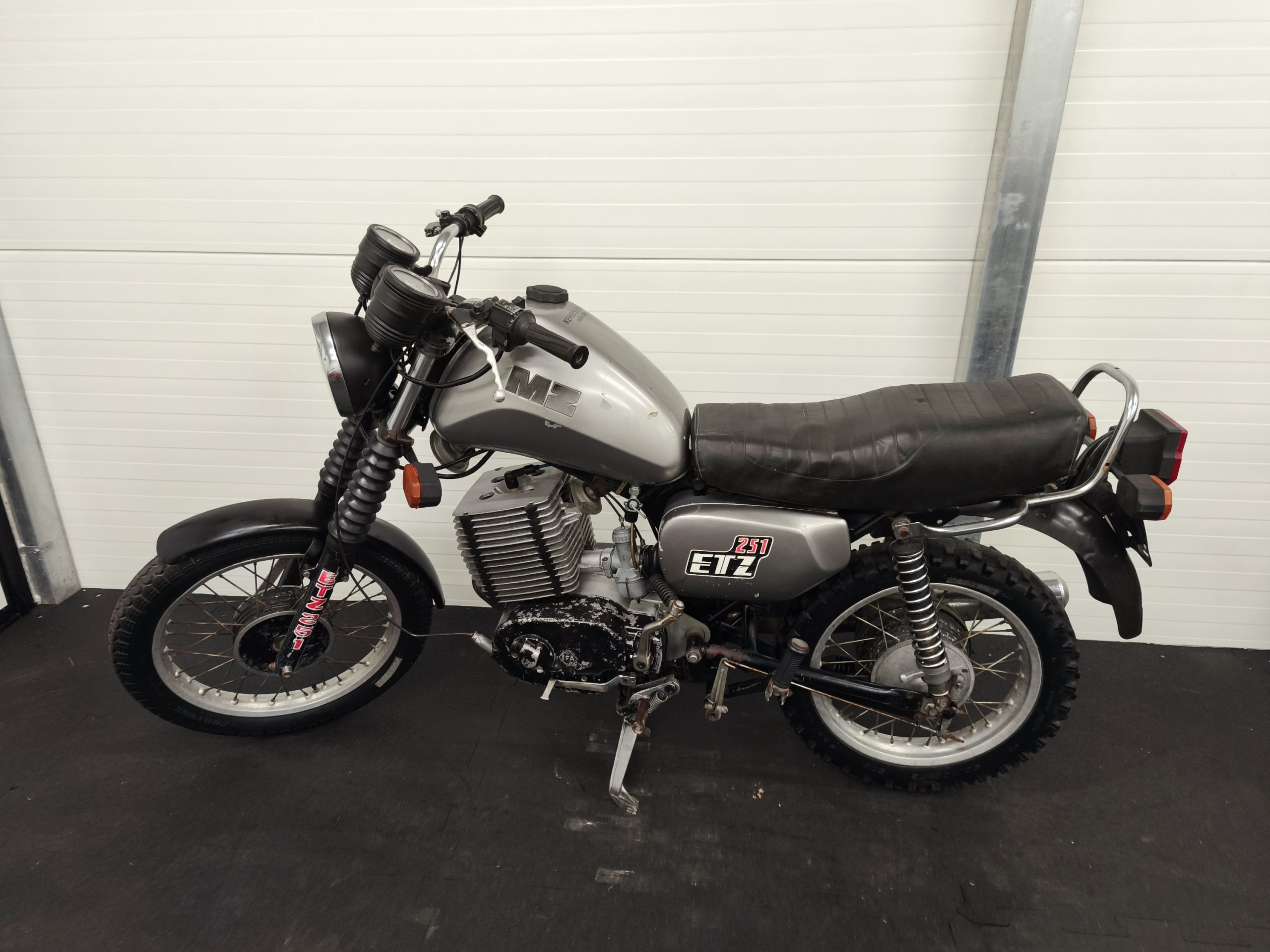 MZ ETZ 251 - baza do renowacji. - obrazek 4