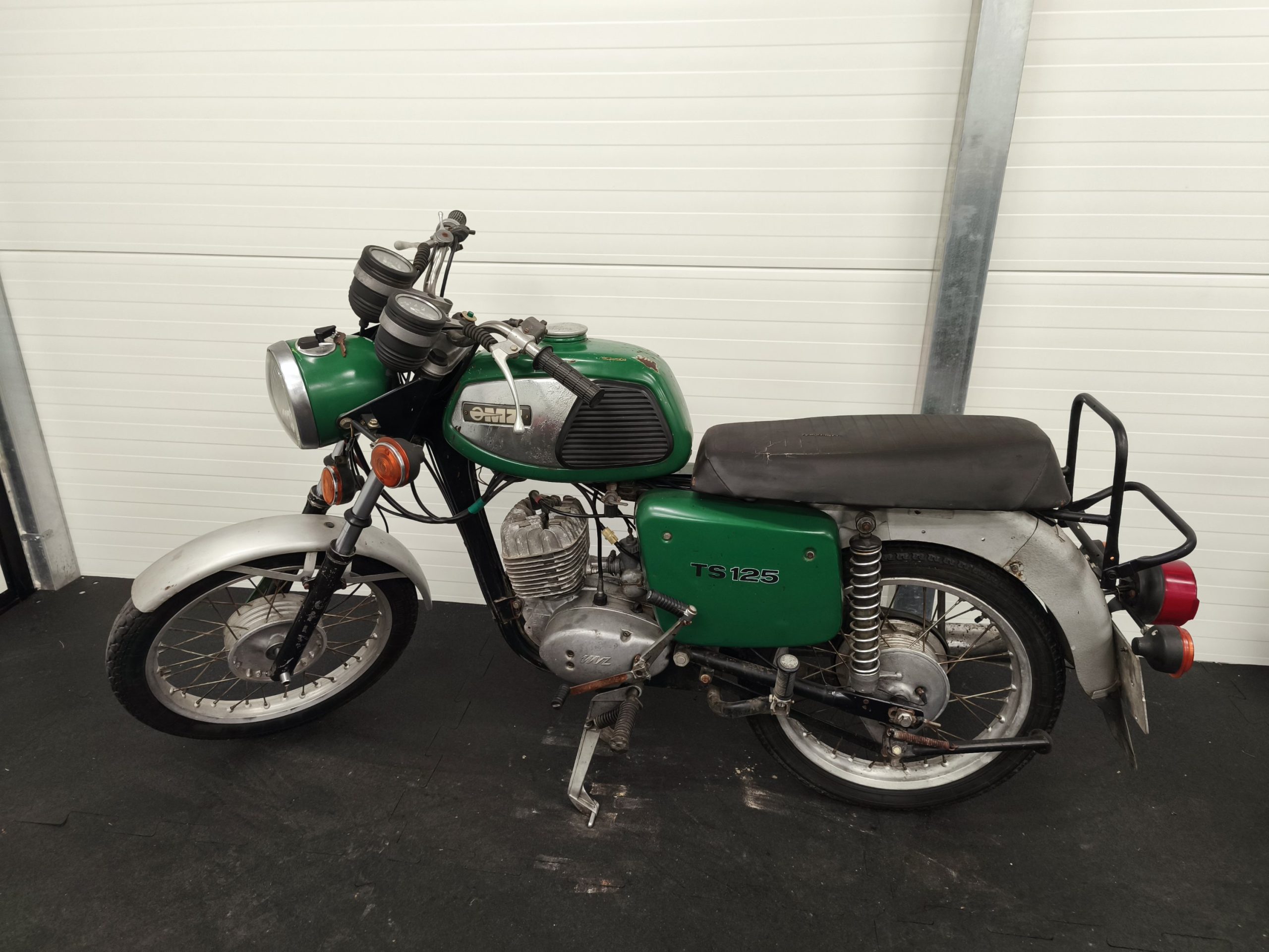 MZ TS 125 z dokumentami - ciemno zielona. - obrazek 4