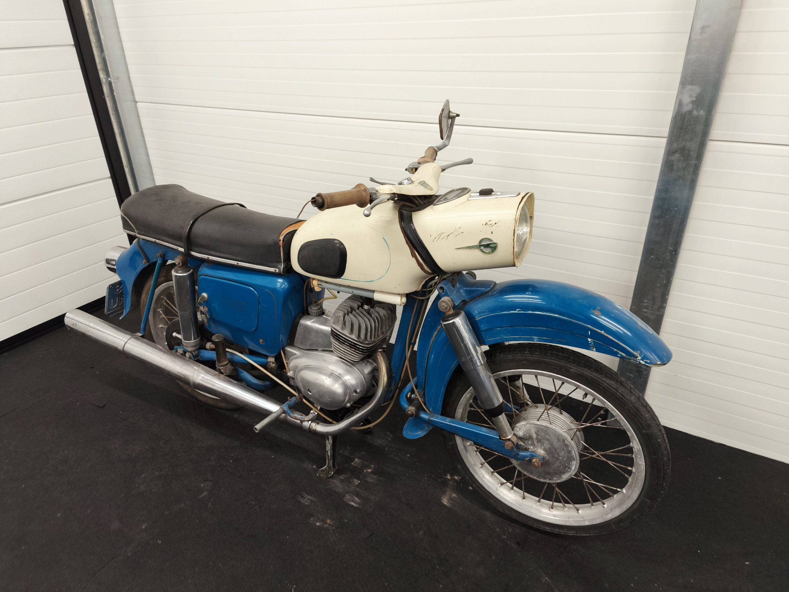 MZ ES 125 Trophy z dokumentami - obrazek 2