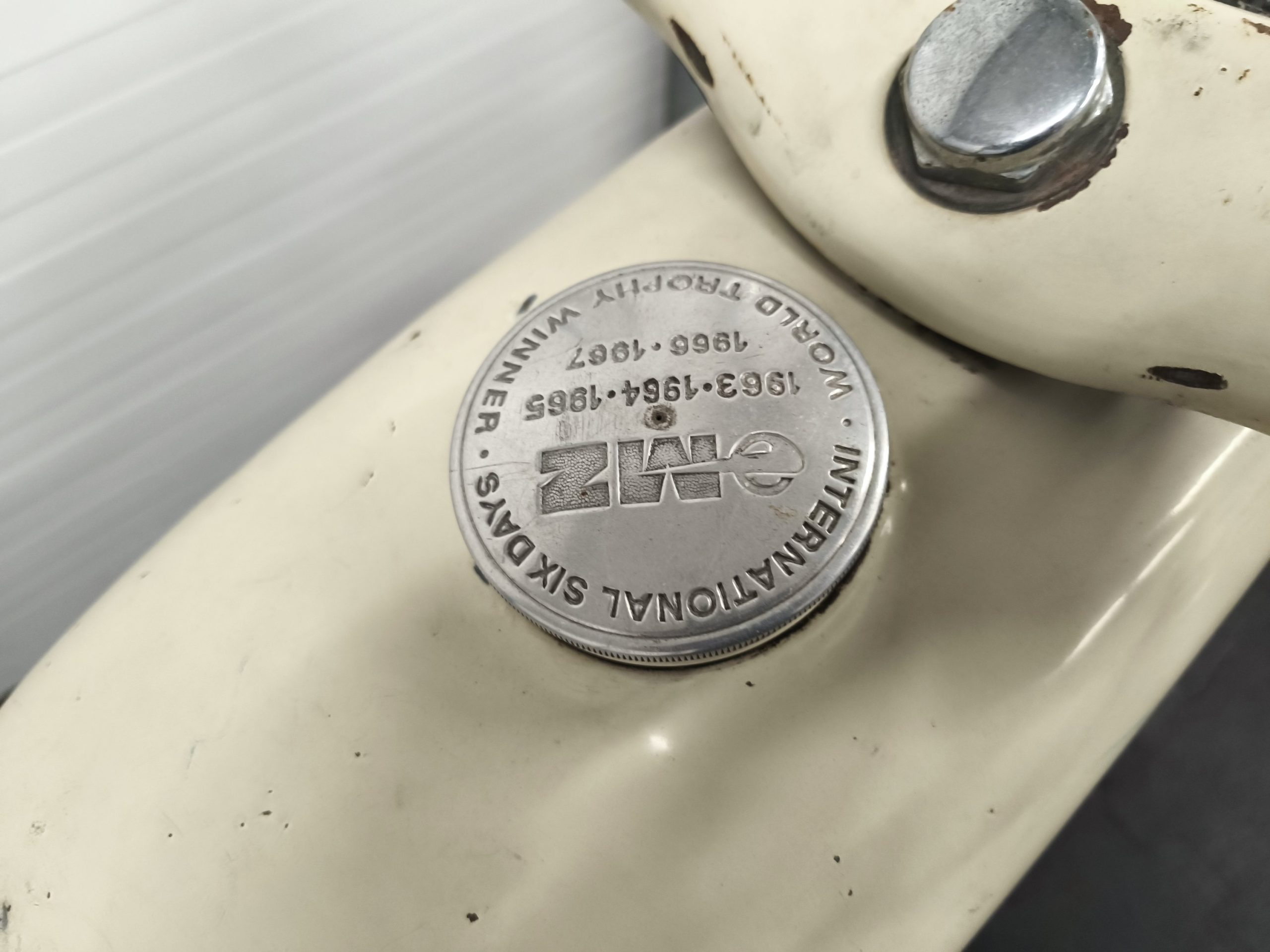 MZ ES 125 Trophy z dokumentami - obrazek 12