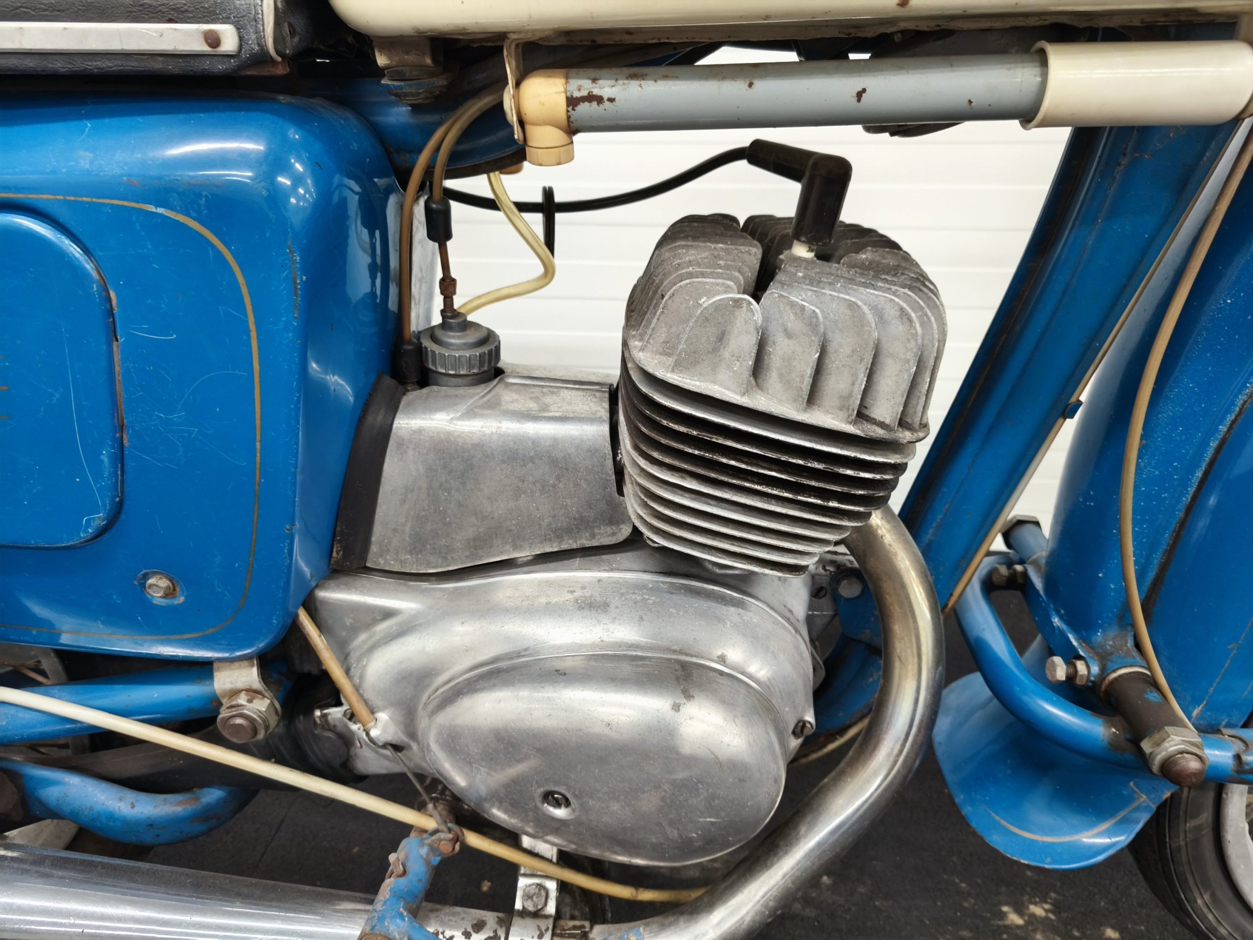 MZ ES 125 Trophy z dokumentami - obrazek 13