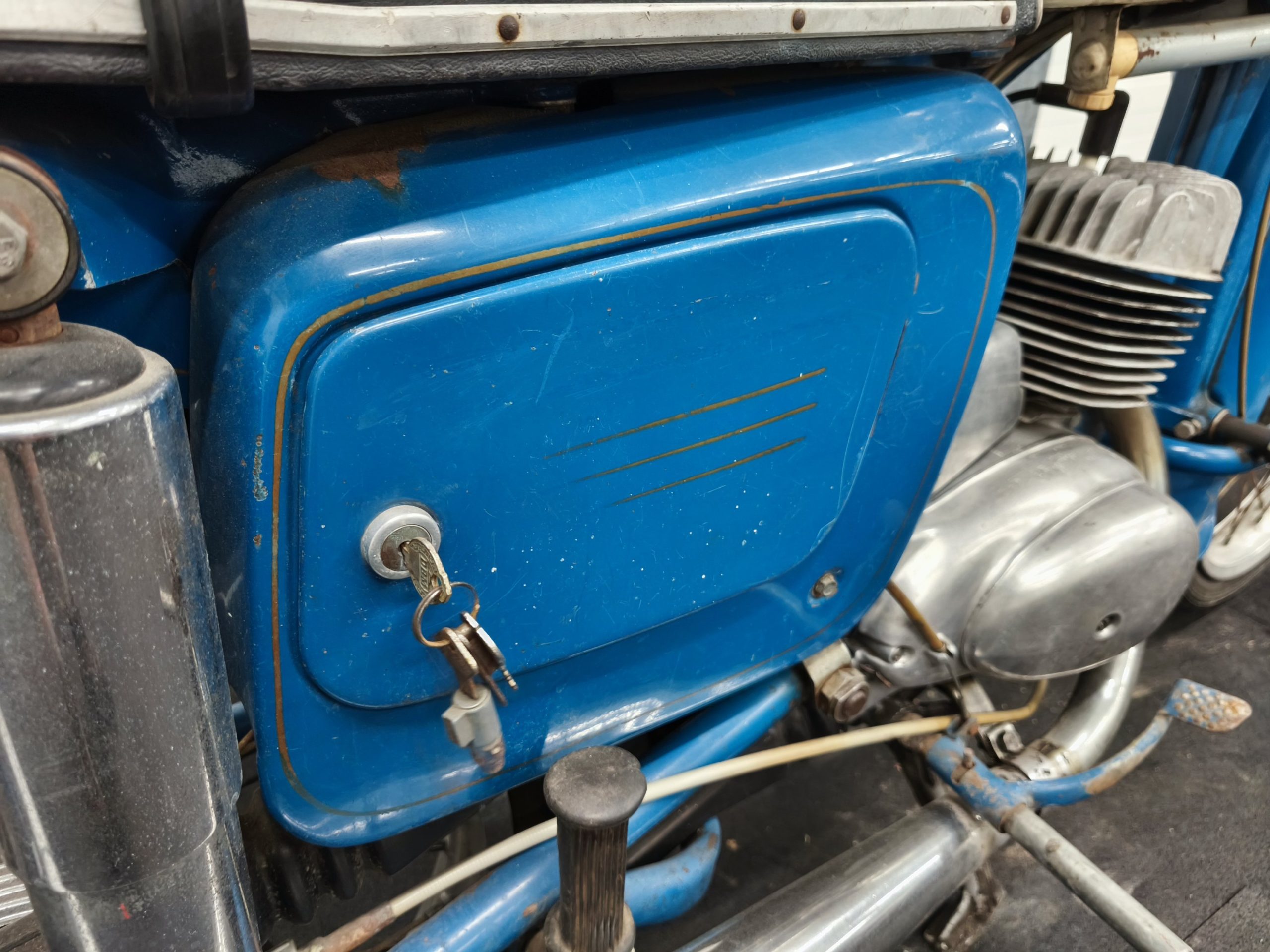 MZ ES 125 Trophy z dokumentami - obrazek 14
