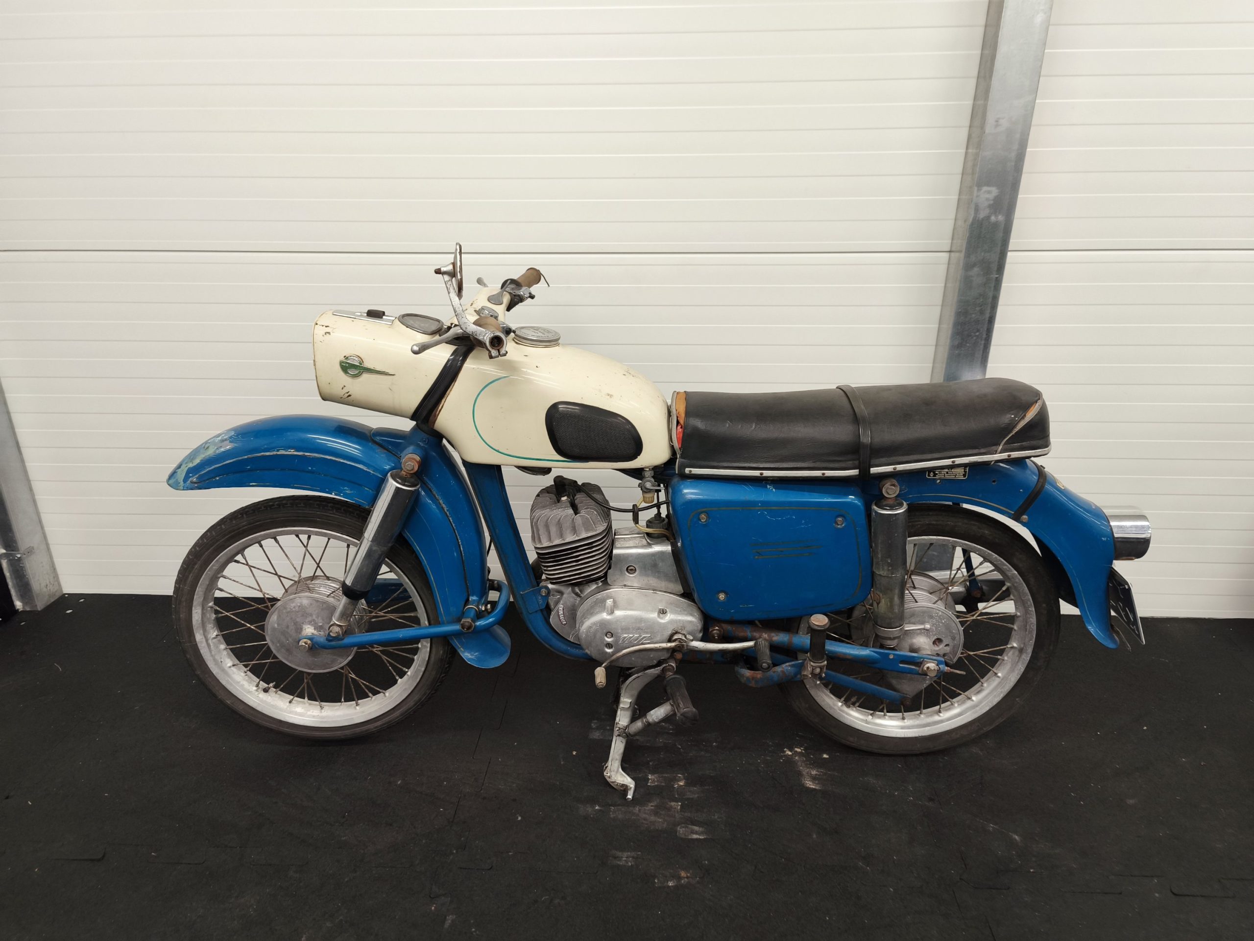 MZ ES 125 Trophy z dokumentami - obrazek 4