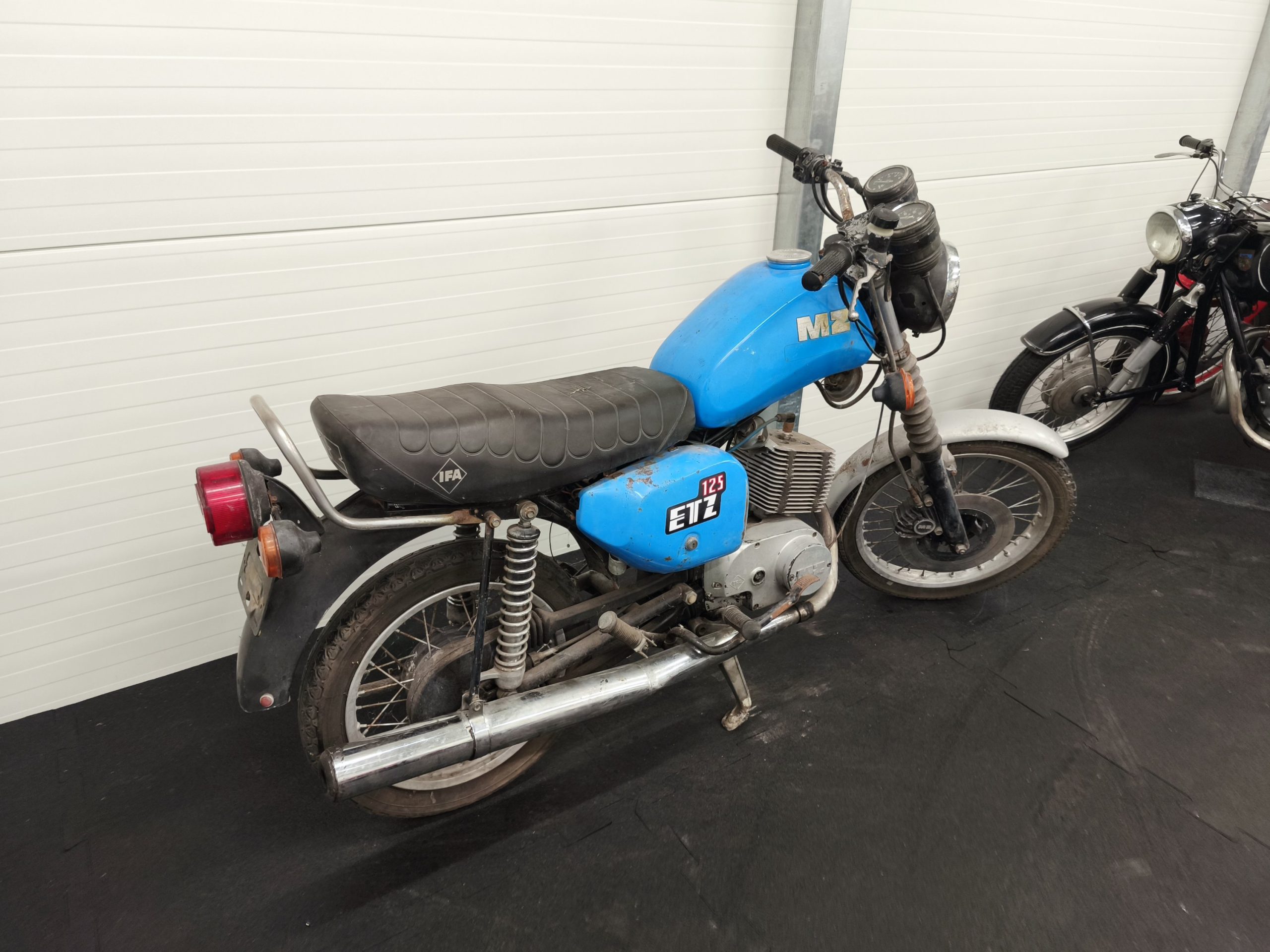 MZ ETZ 125 - oryginał lakier. - obrazek 3