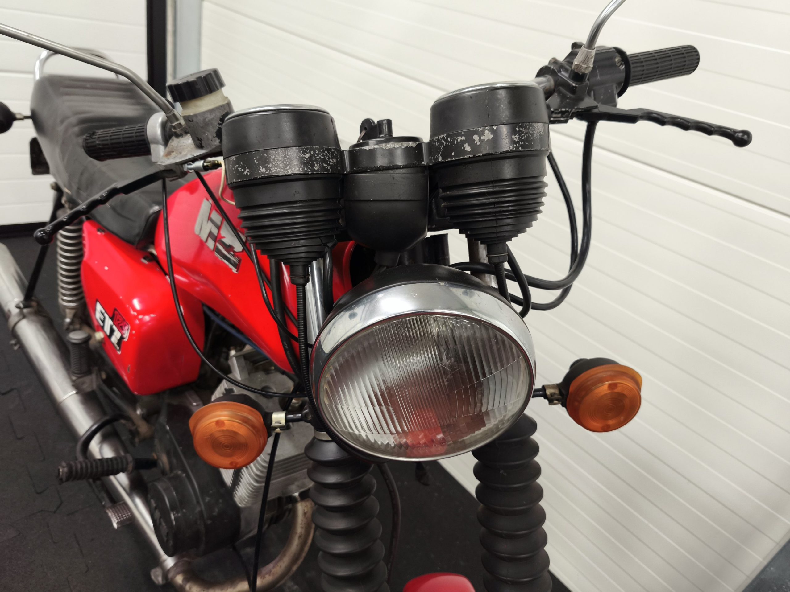 MZ ETZ 125 z dokumentami - obrazek 9