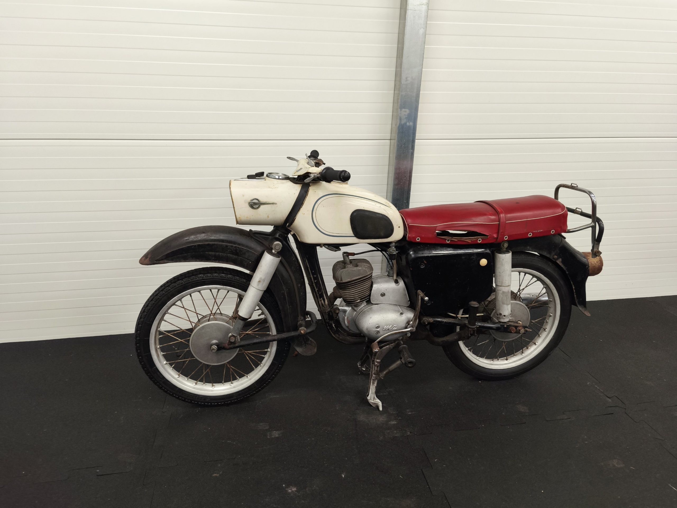 MZ ES 125 - model unikatowy. - obrazek 4