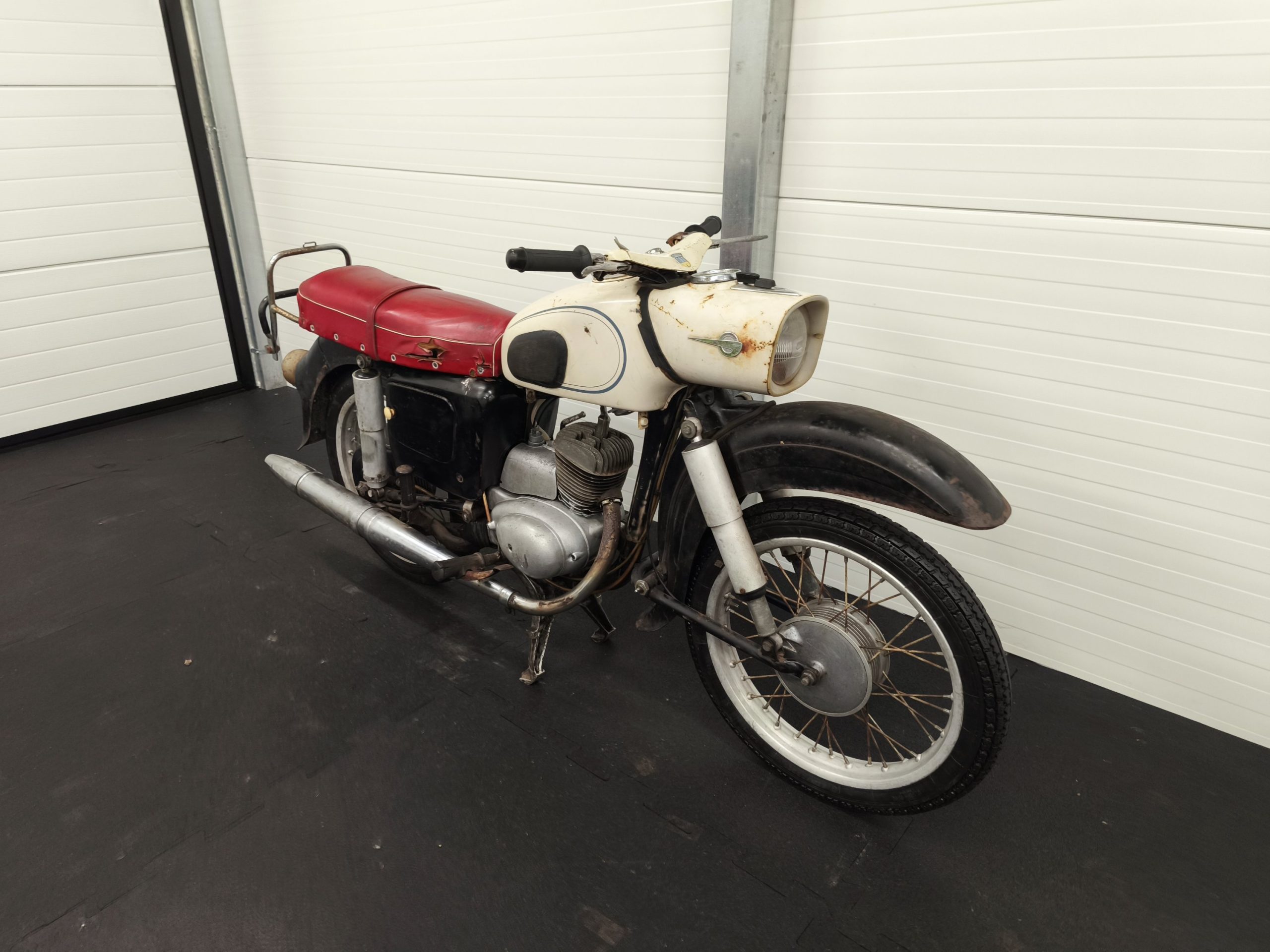 MZ ES 125 - model unikatowy.