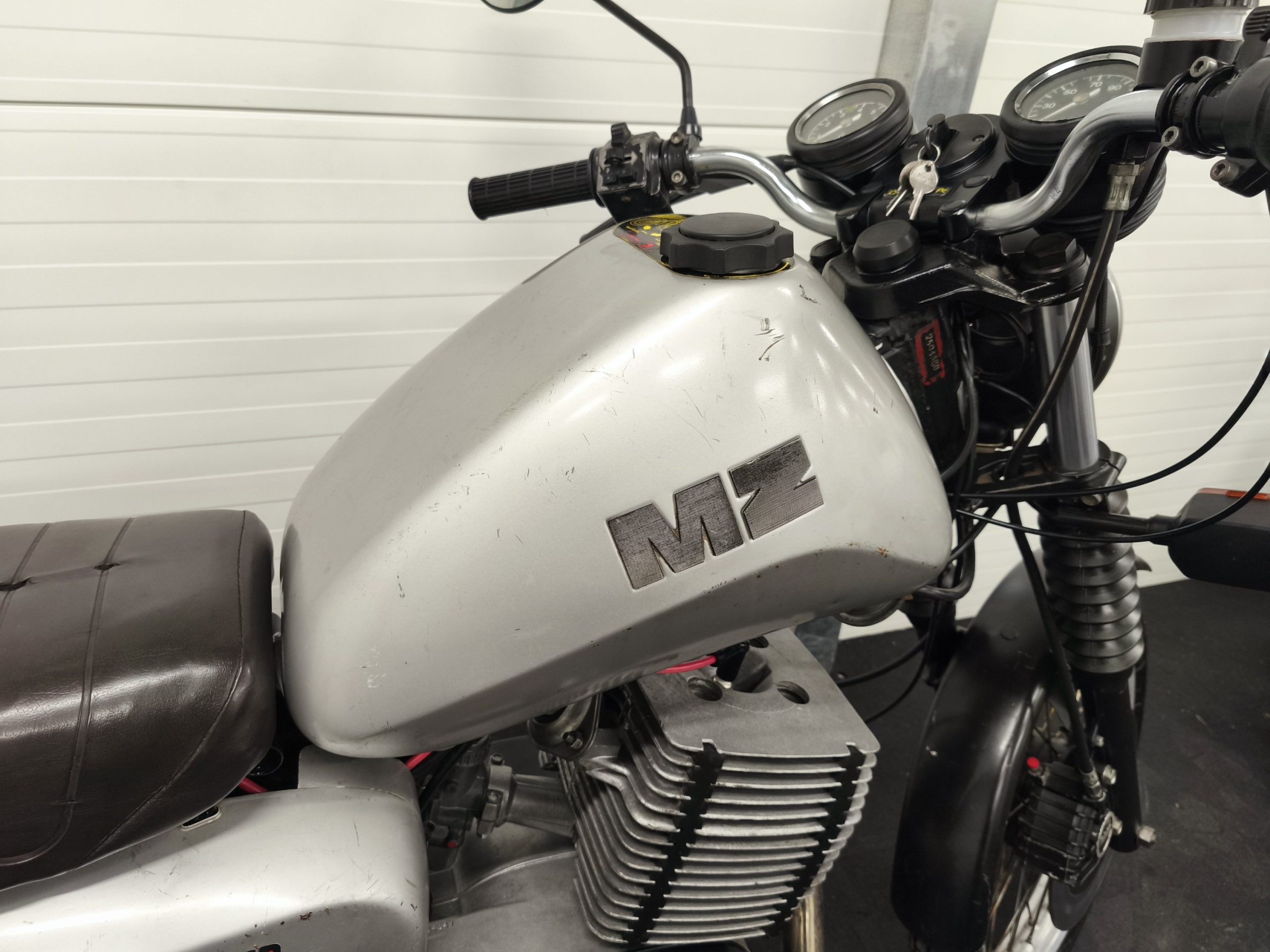 MZ ETZ 251 z dokumentami - obrazek 15