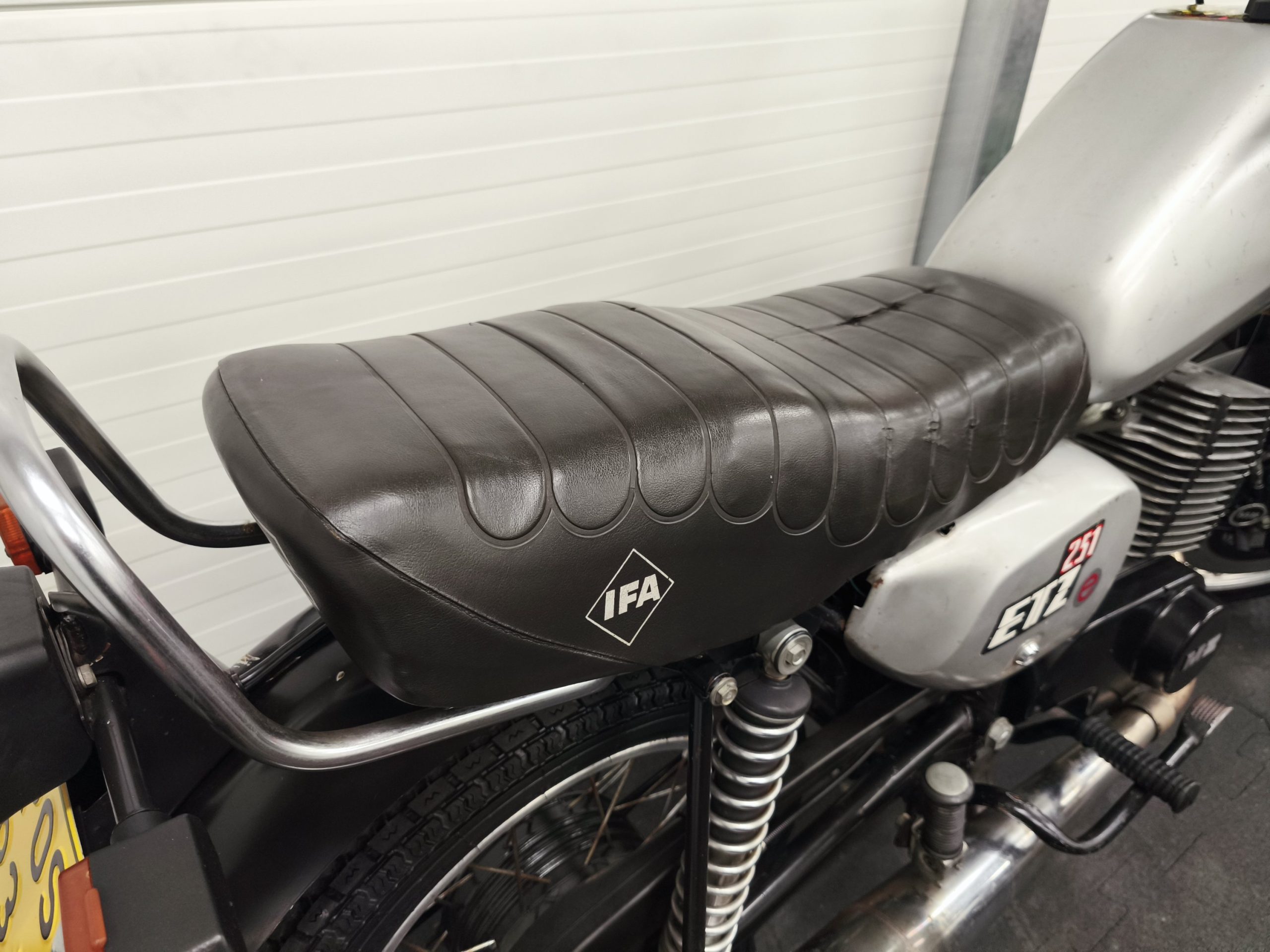 MZ ETZ 251 z dokumentami - obrazek 19