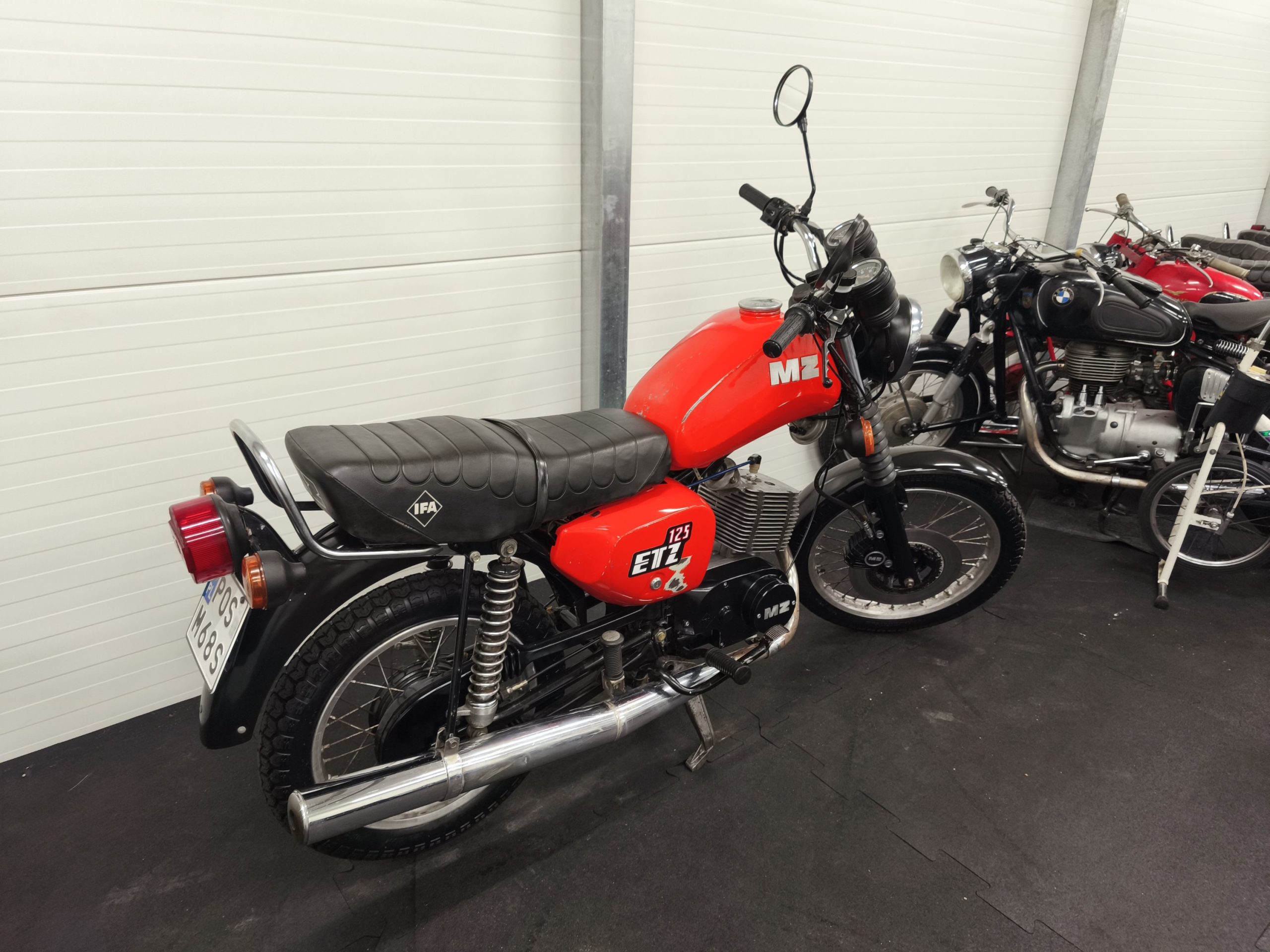 MZ ETZ 125 z dokumentami - obrazek 3