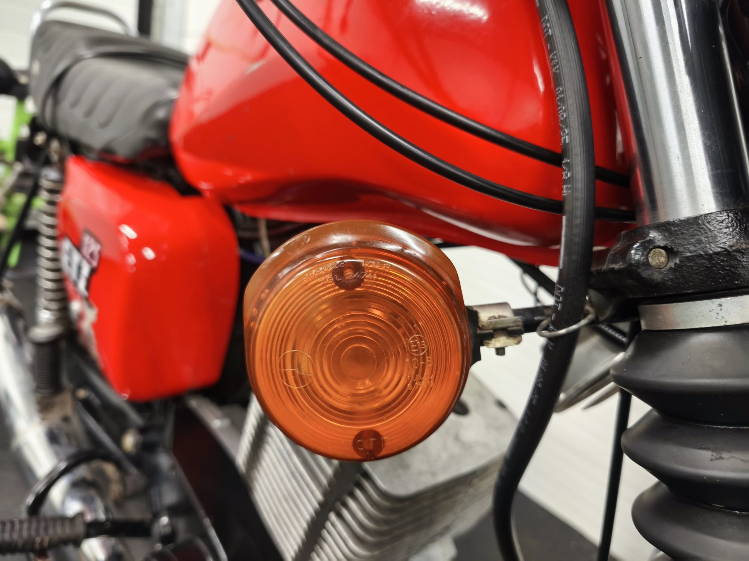 MZ ETZ 125 z dokumentami - obrazek 9