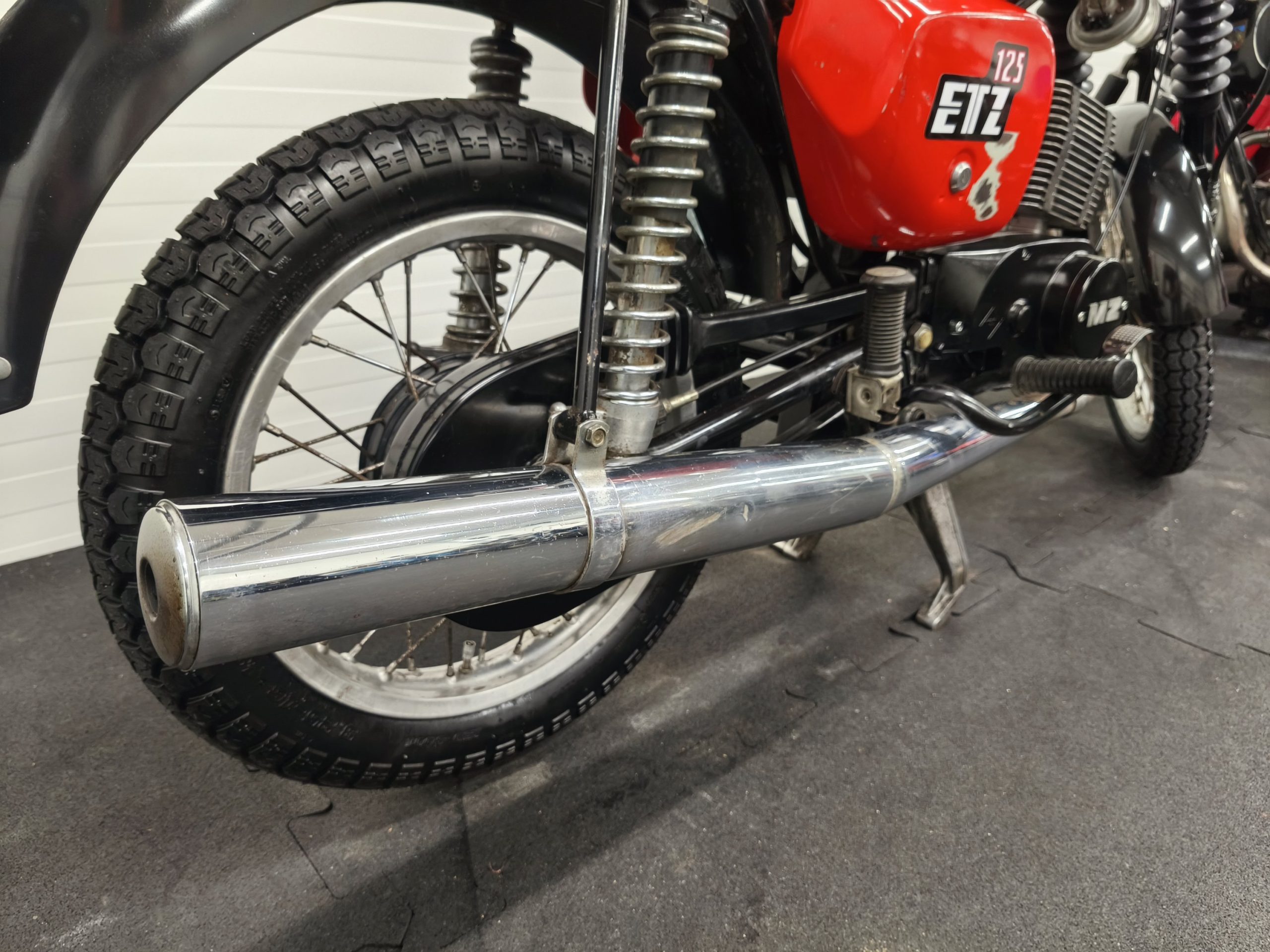 MZ ETZ 125 z dokumentami - obrazek 22