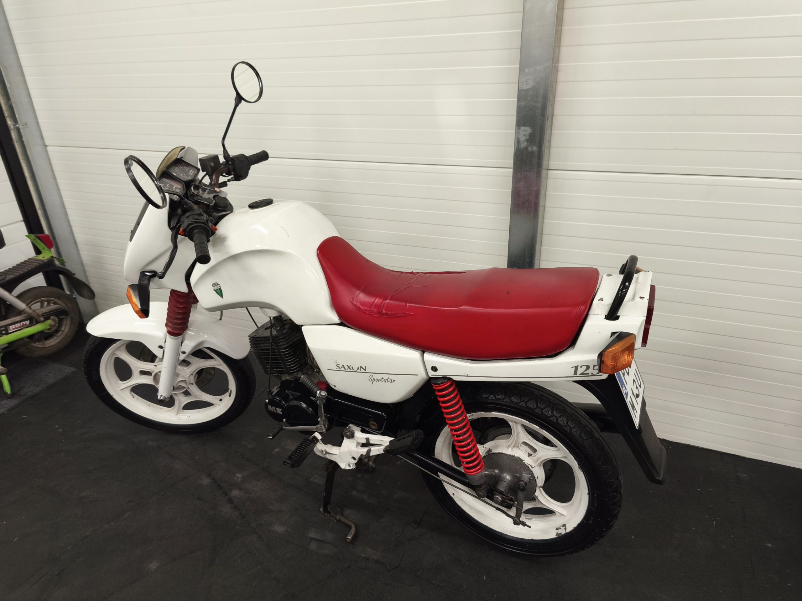 MuZ Saxon 125 Sportstar z dokumentami (MZ ETZ 125) - obrazek 3