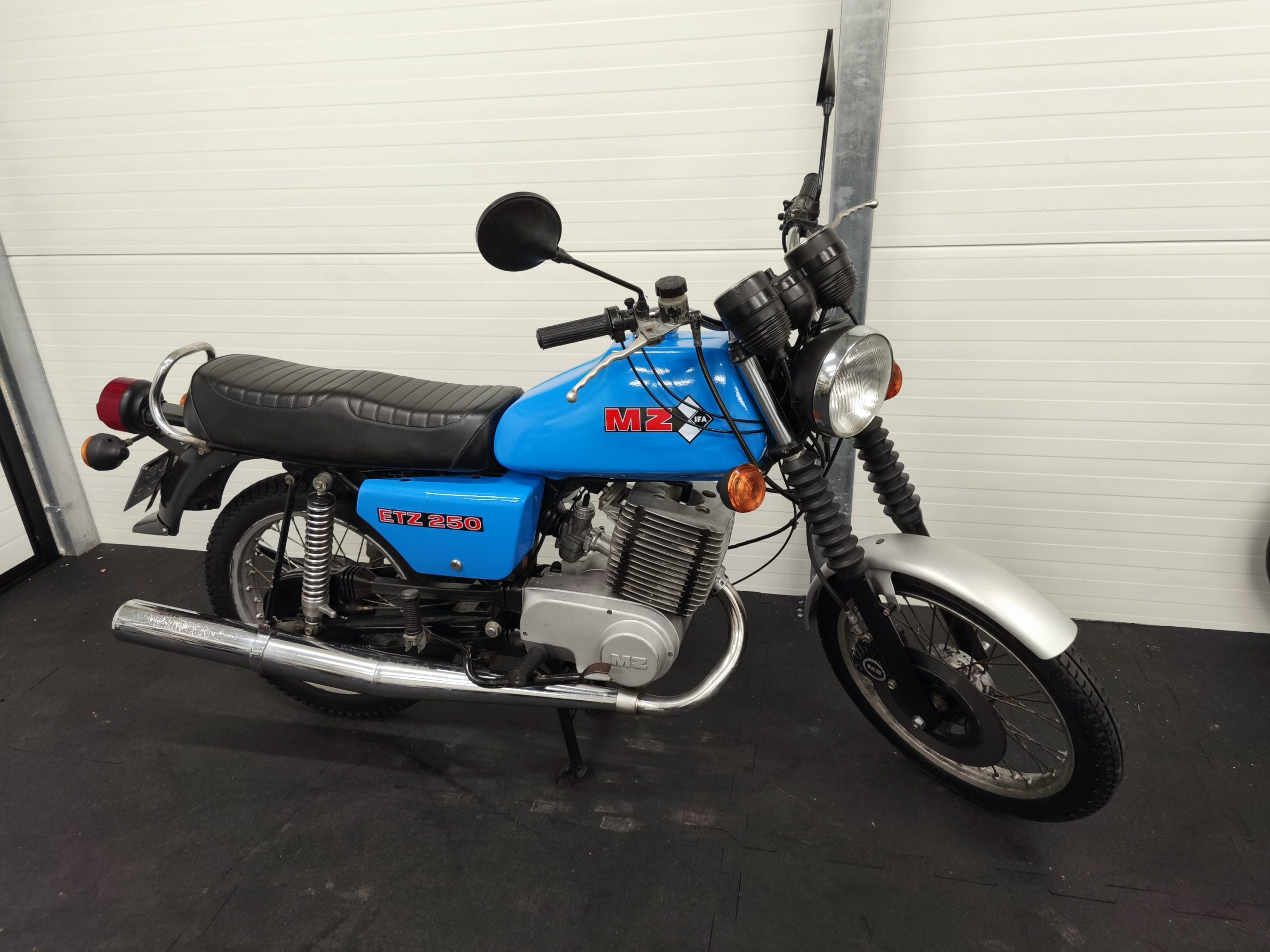 MZ ETZ 250 z dokumentami - niebieska. - obrazek 2