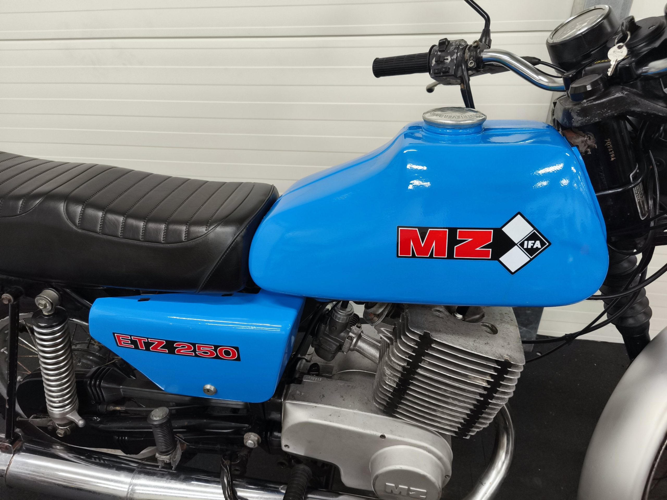 MZ ETZ 250 z dokumentami - niebieska. - obrazek 16