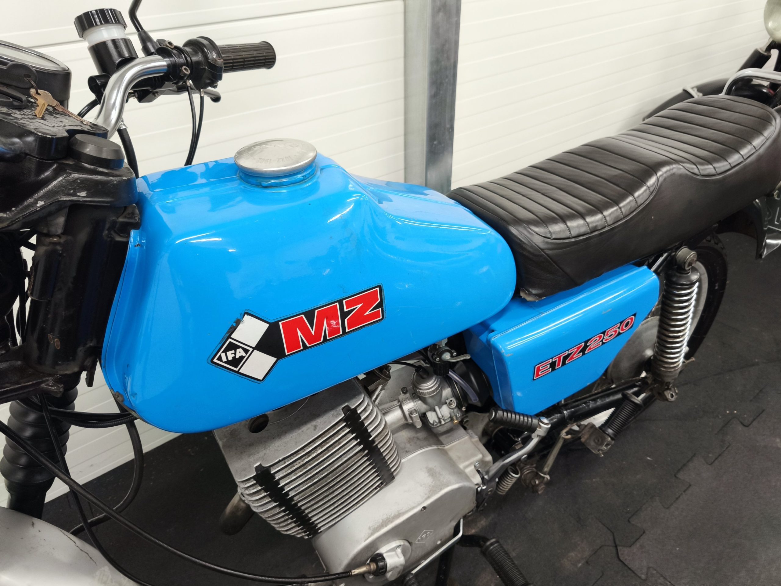 REZERWACJA - MZ ETZ 250 z dokumentami - niebieski lakier. - obrazek 29