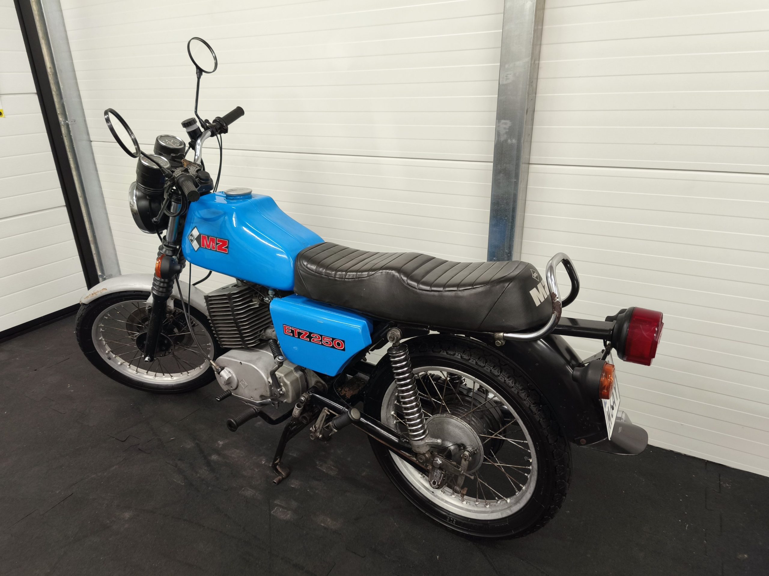 REZERWACJA - MZ ETZ 250 z dokumentami - niebieski lakier. - obrazek 6