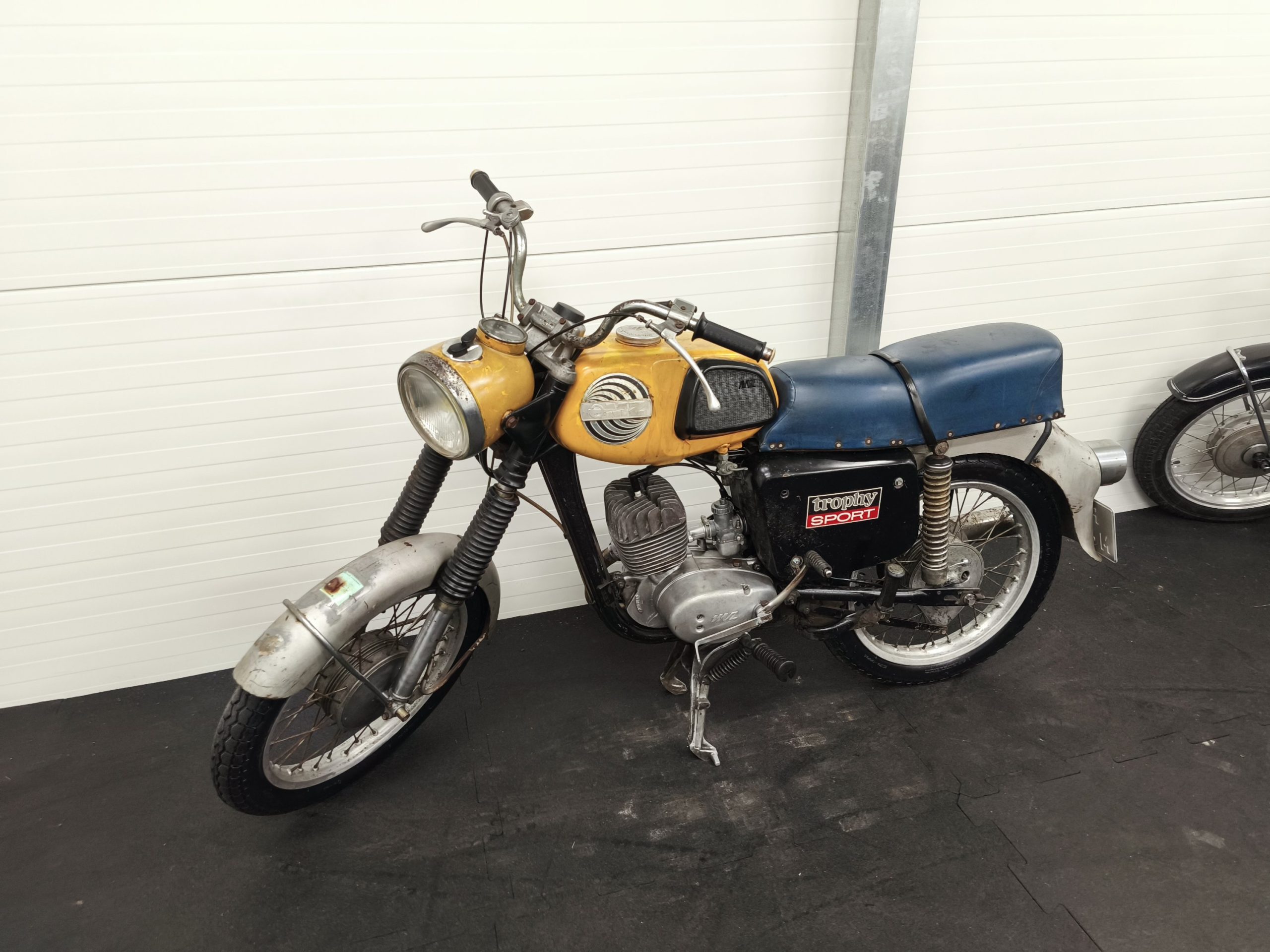 MZ ETS 125 z dokumentami - obrazek 5
